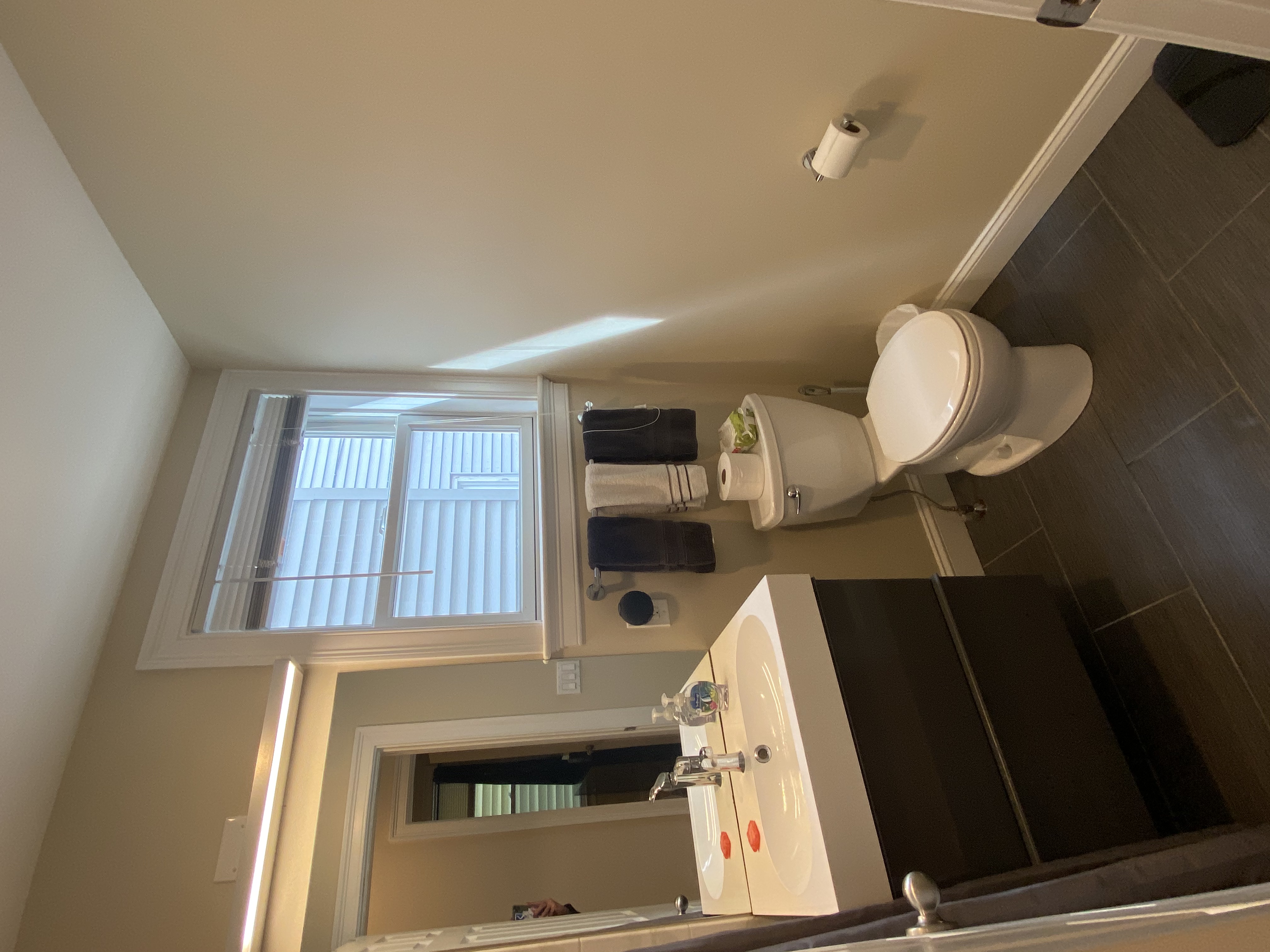 2 bed, 1 bath apartment for rent at 739 Somerville Ave Unit 1COPY, Porter Square — photo 10 of 13