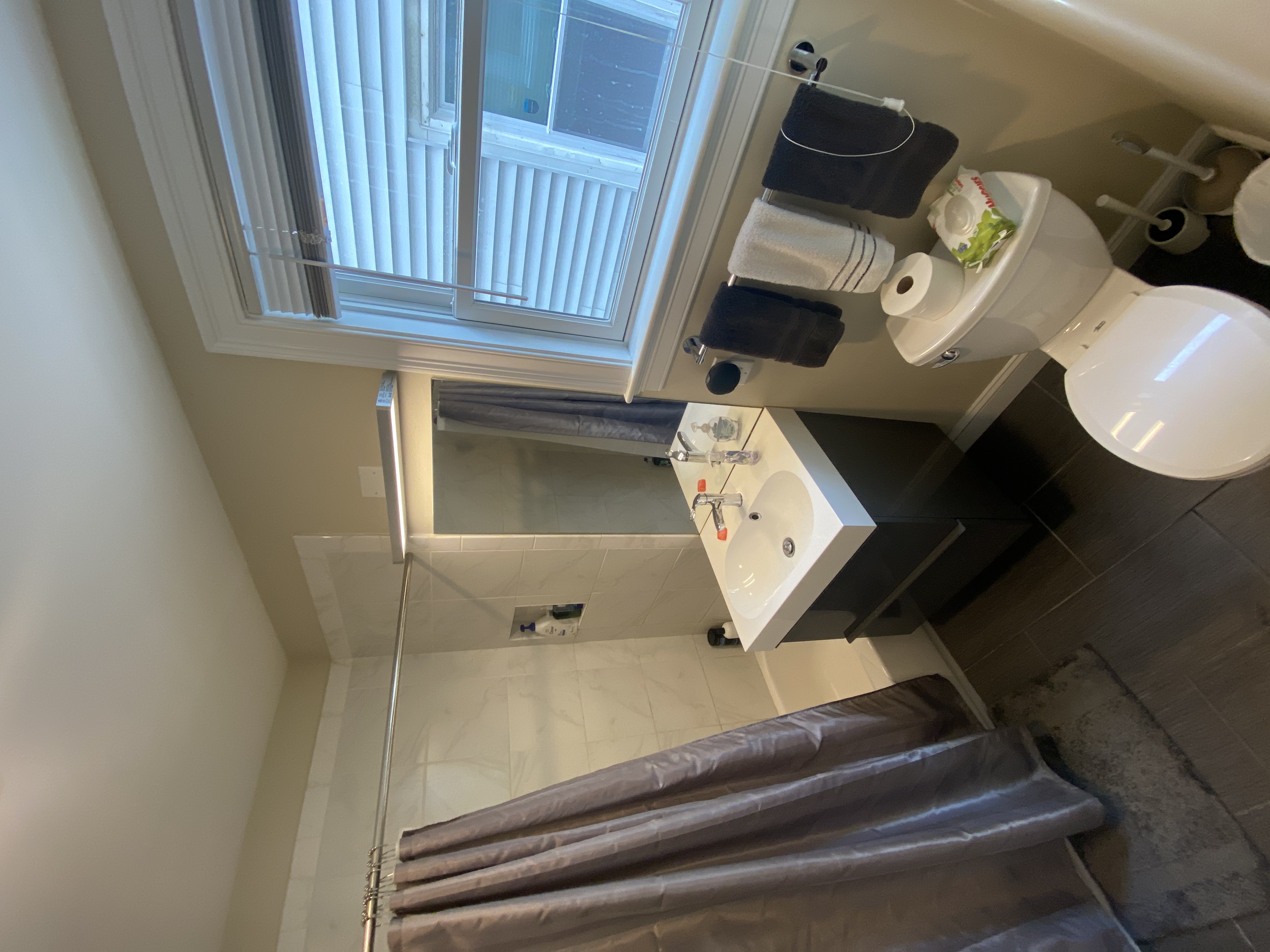 2 bed, 1 bath apartment for rent at 739 Somerville Ave Unit 1COPY, Porter Square — photo 11 of 13