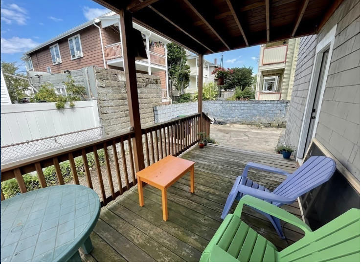 53 Fairfax St, Ten Hills