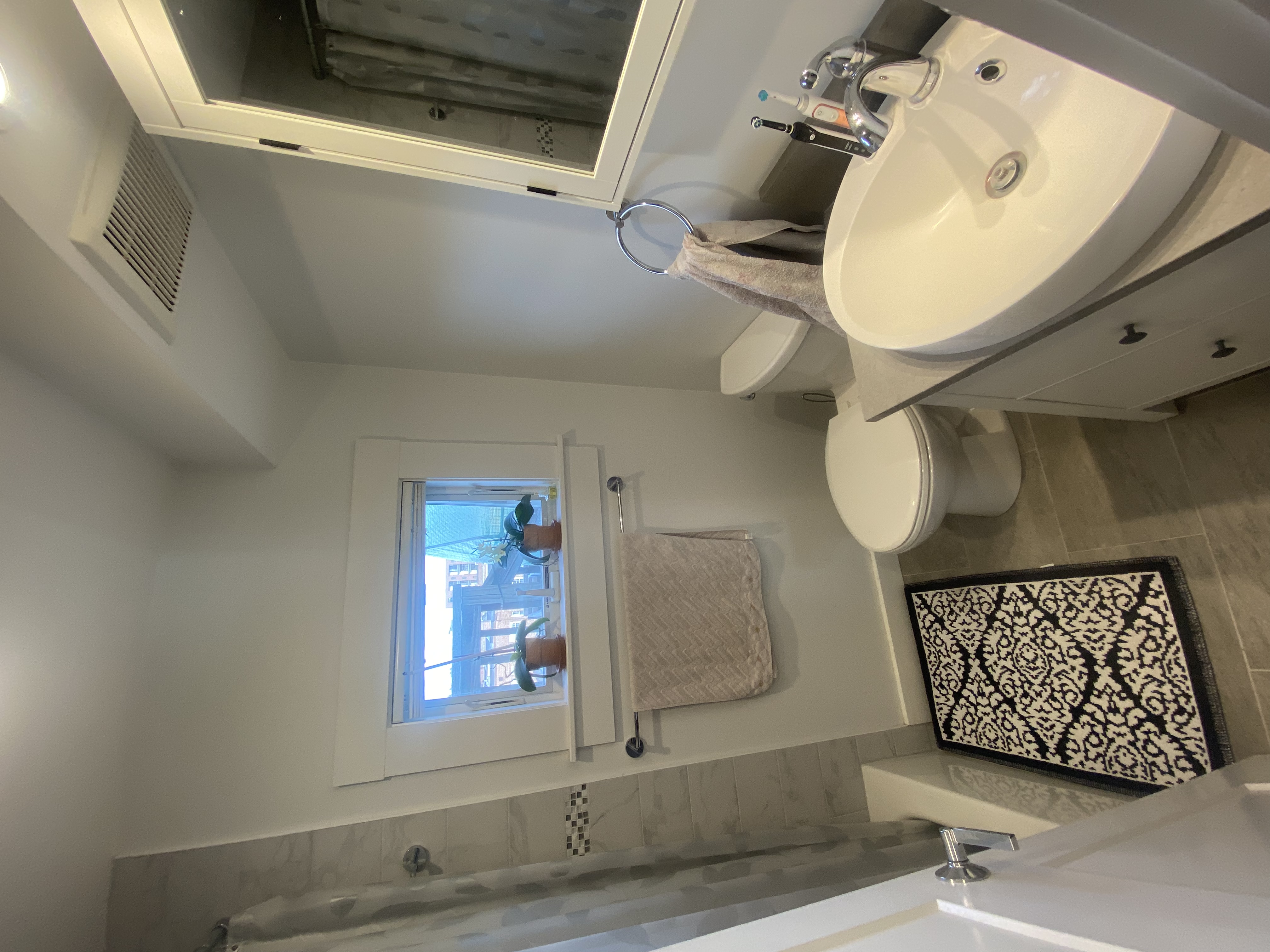 16 Chauncy St, West Cambridge