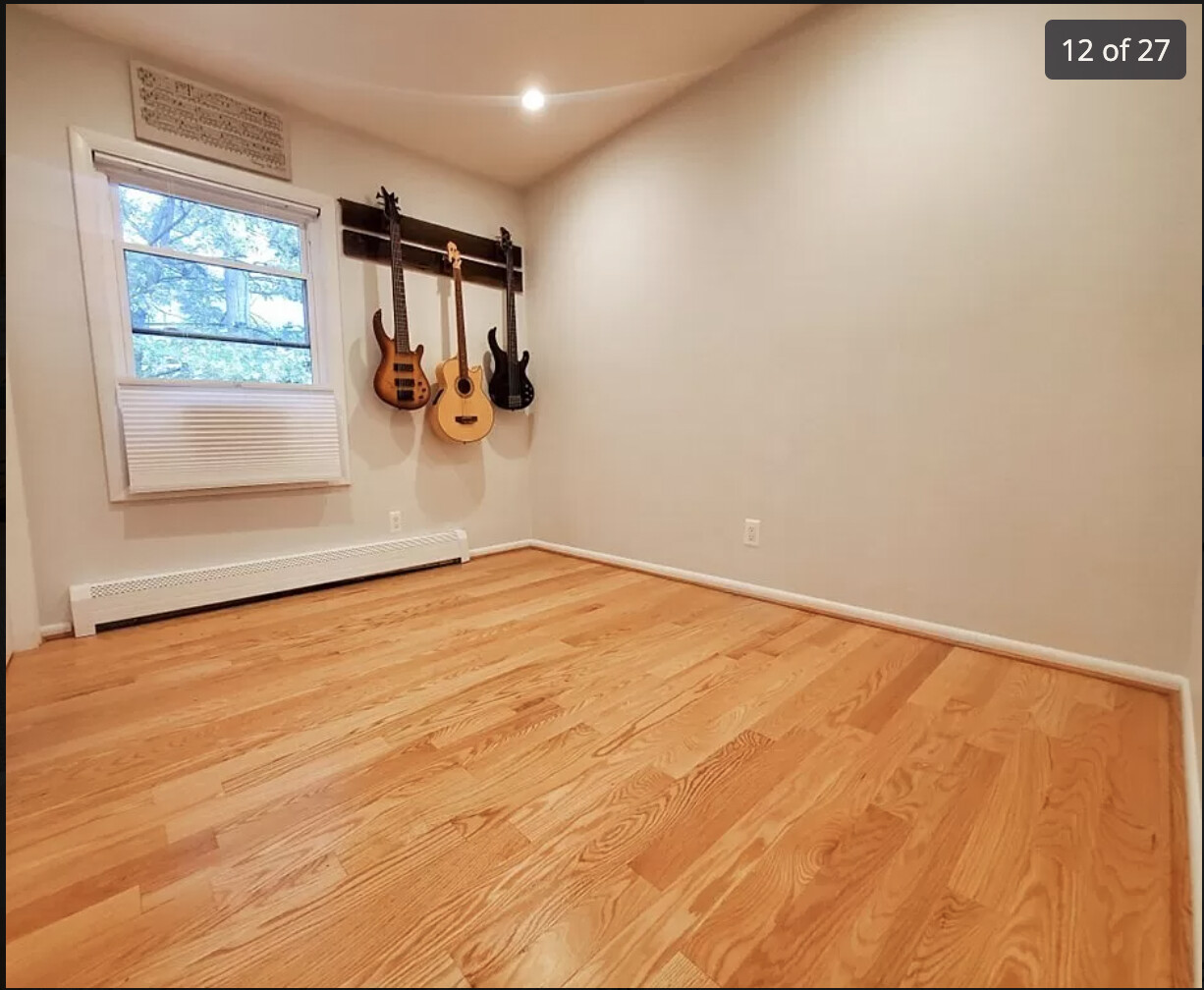 2 Howe Ter, Dorchester