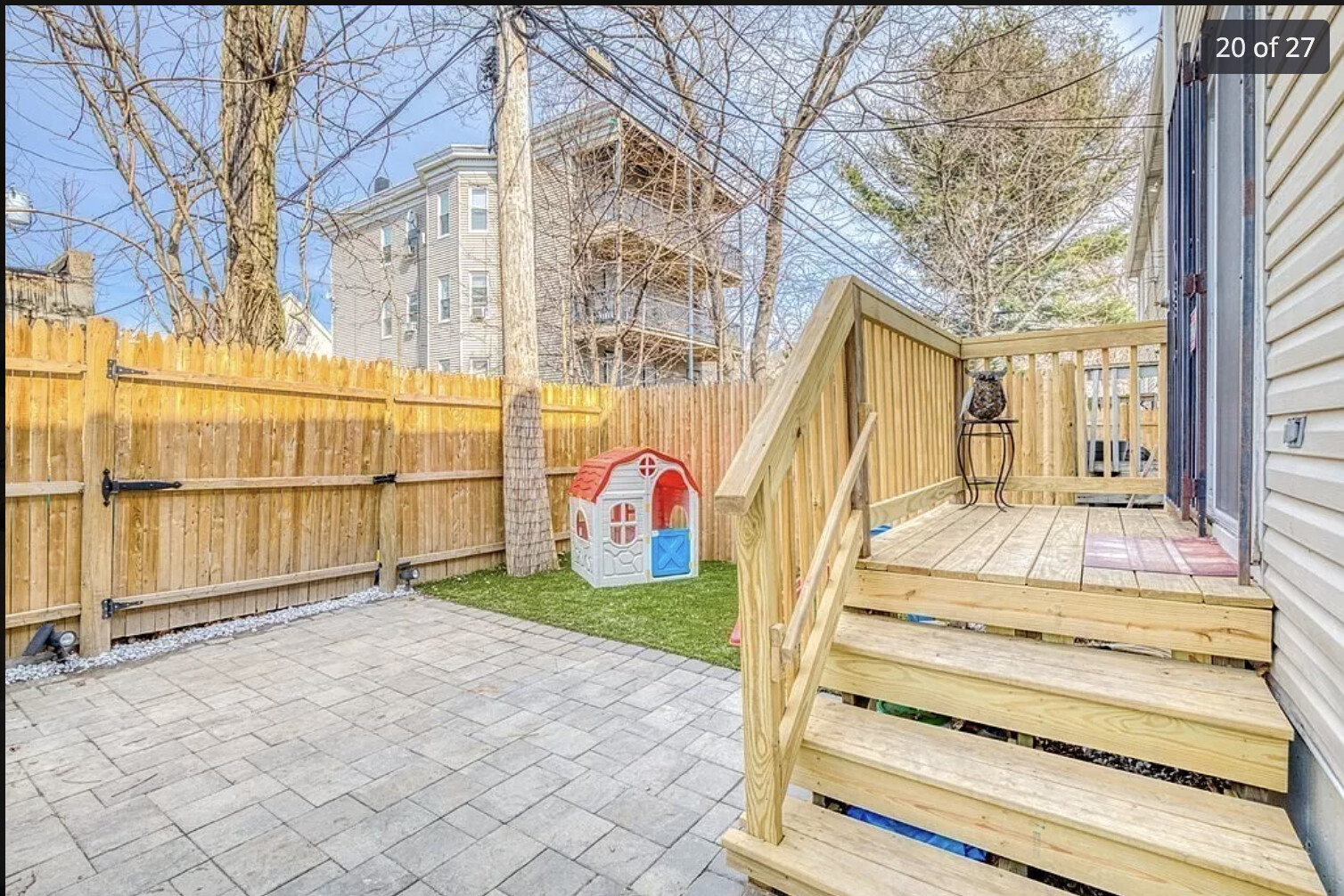 2 Howe Ter, Dorchester