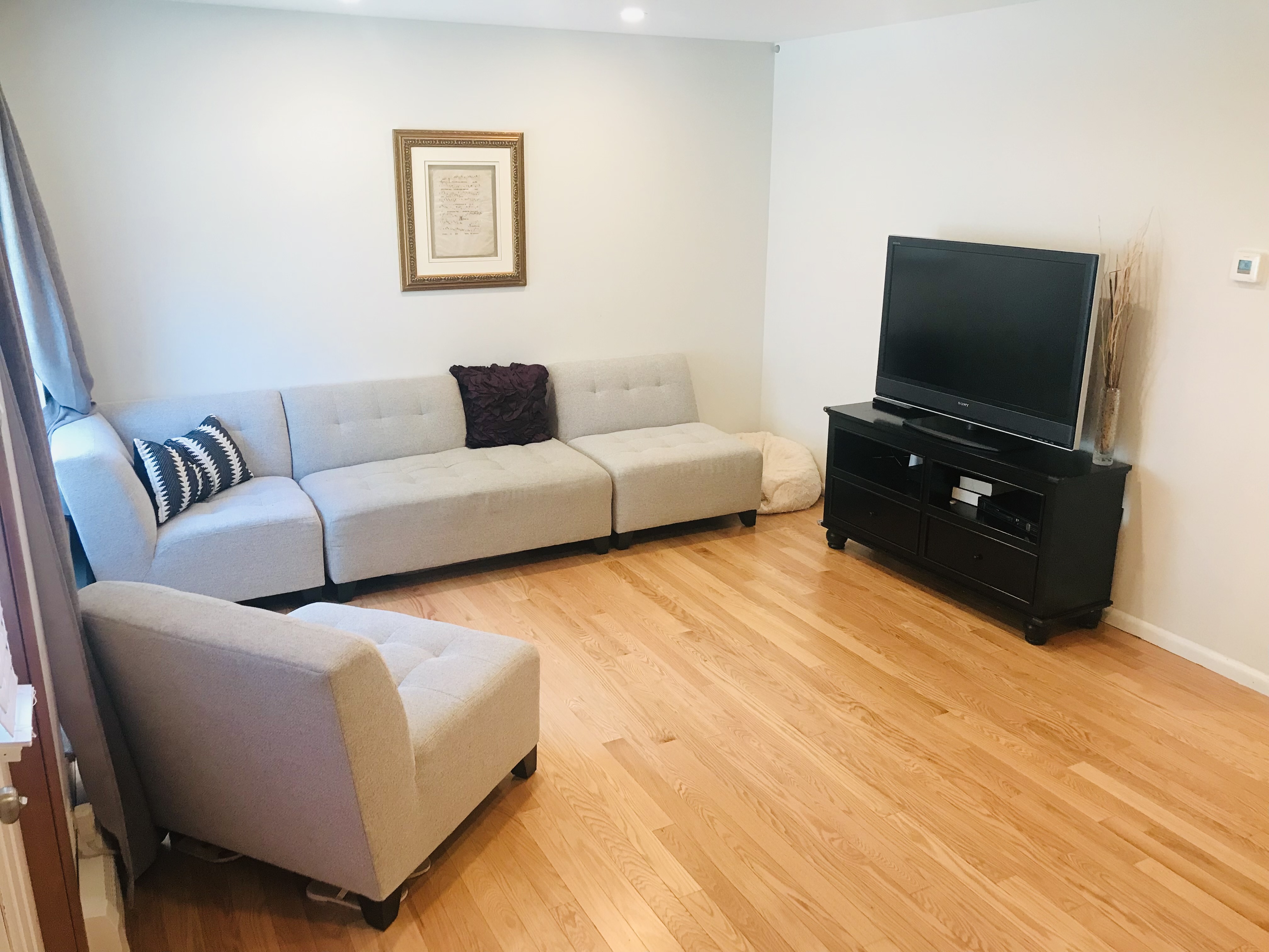 2 Howe Ter, Dorchester