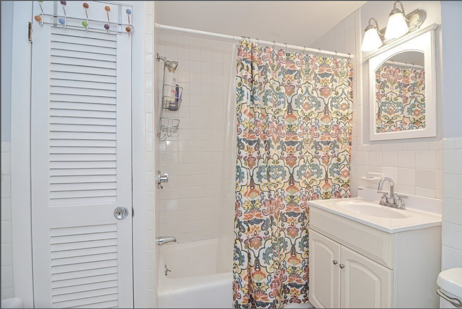 34 Almont St, Medford