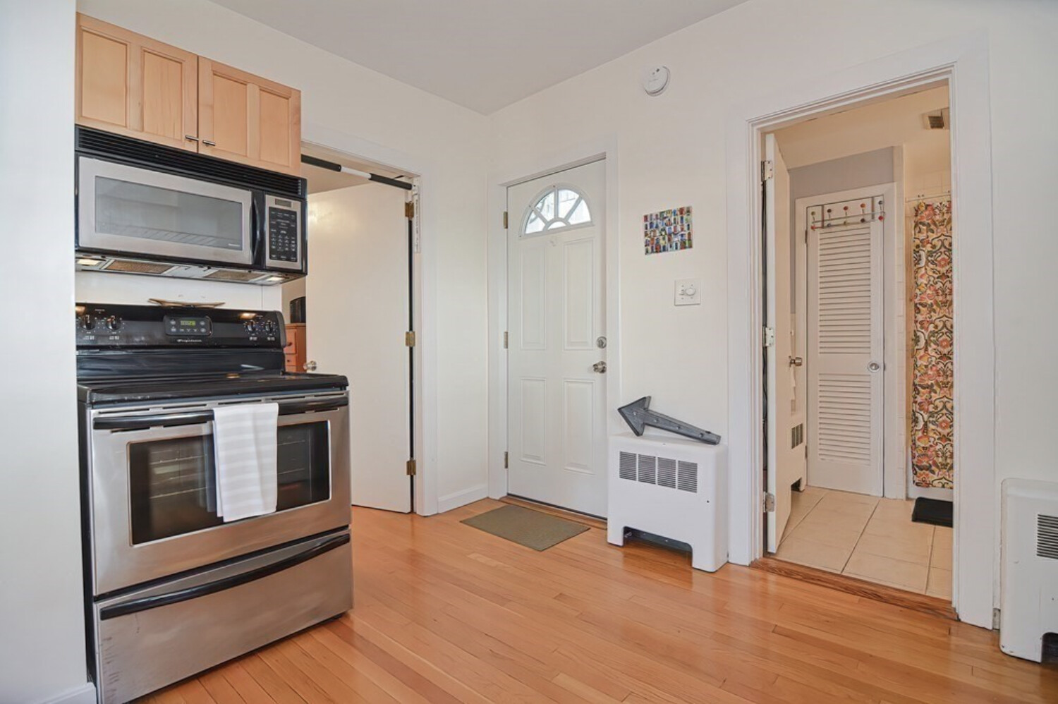 34 Almont St, Medford