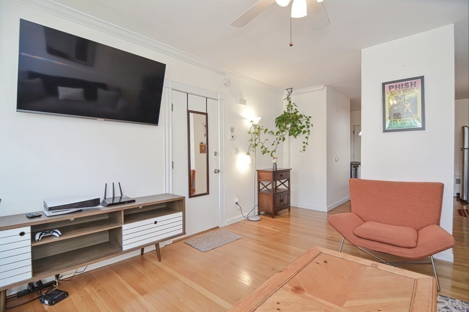 34 Almont St, Medford