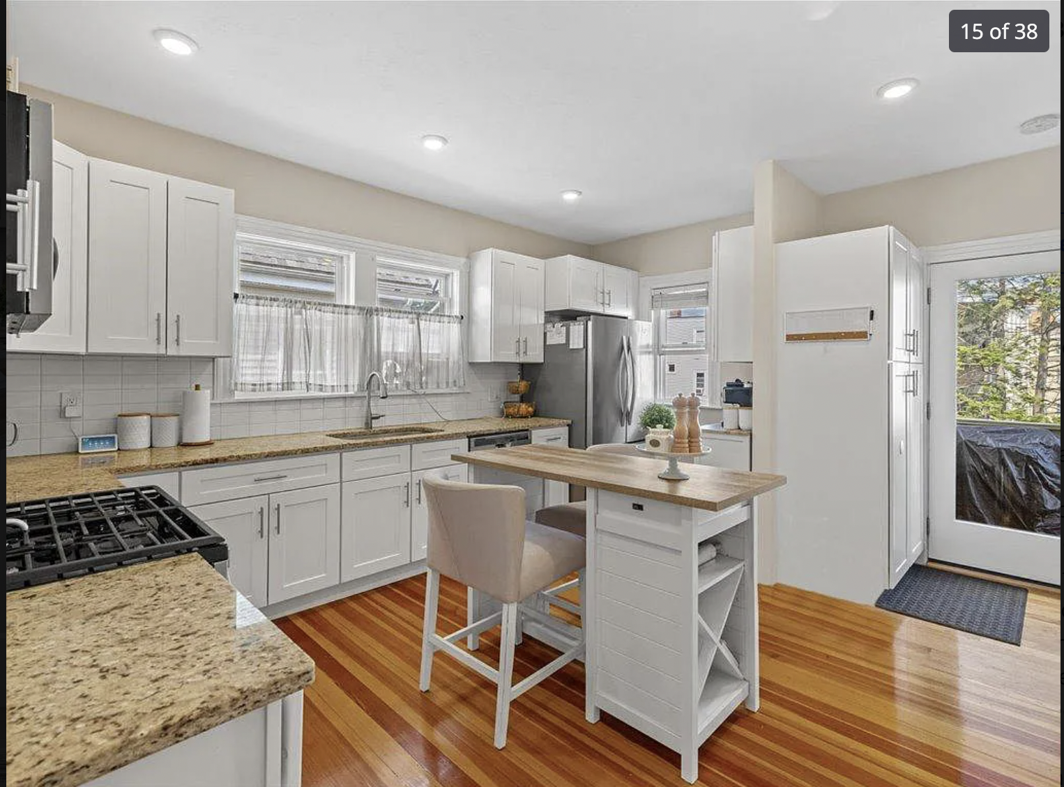 20 Walnut St, Everett