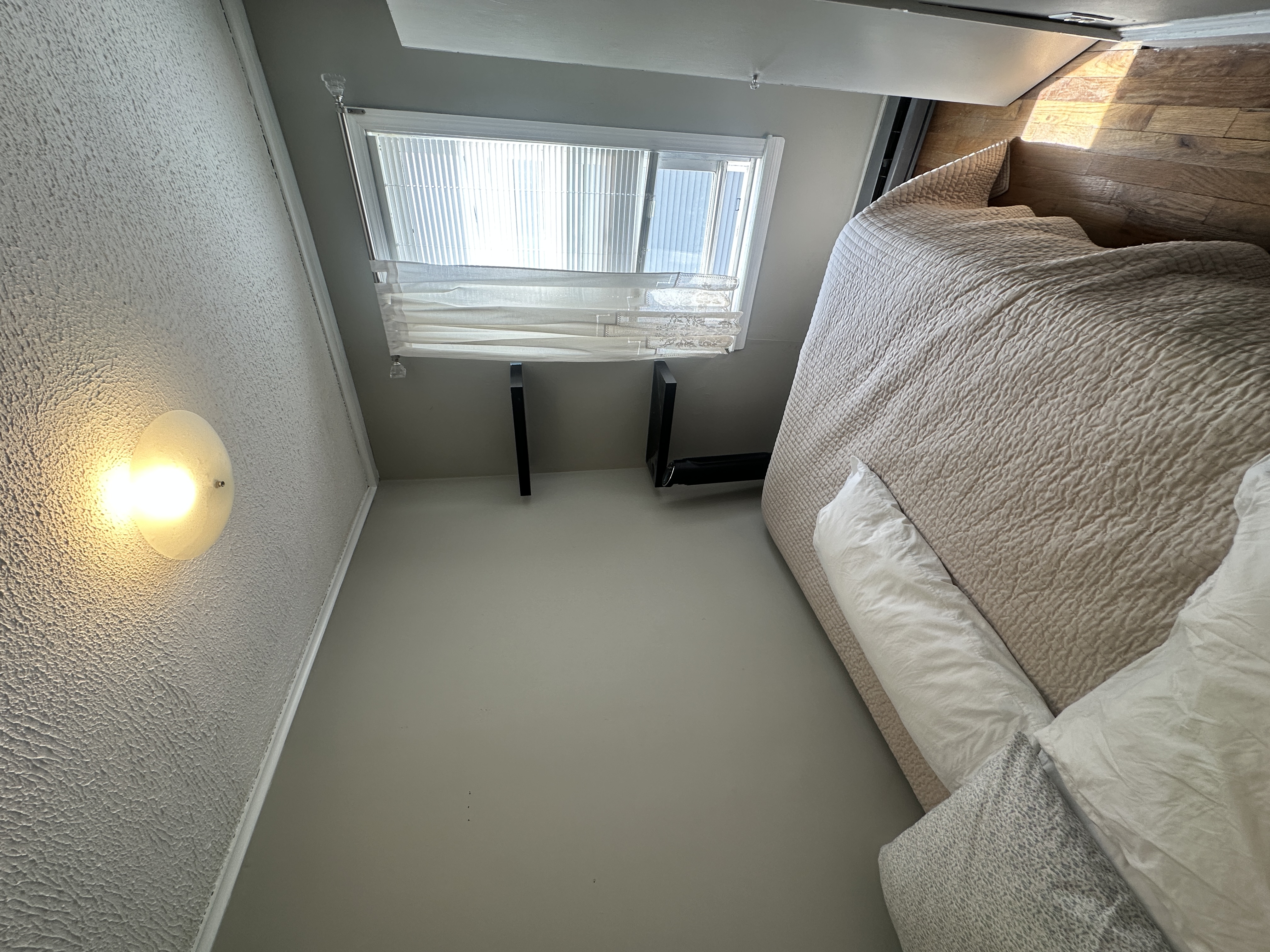 Photos of apartment on 3rd St.,Cambridge MA 02141