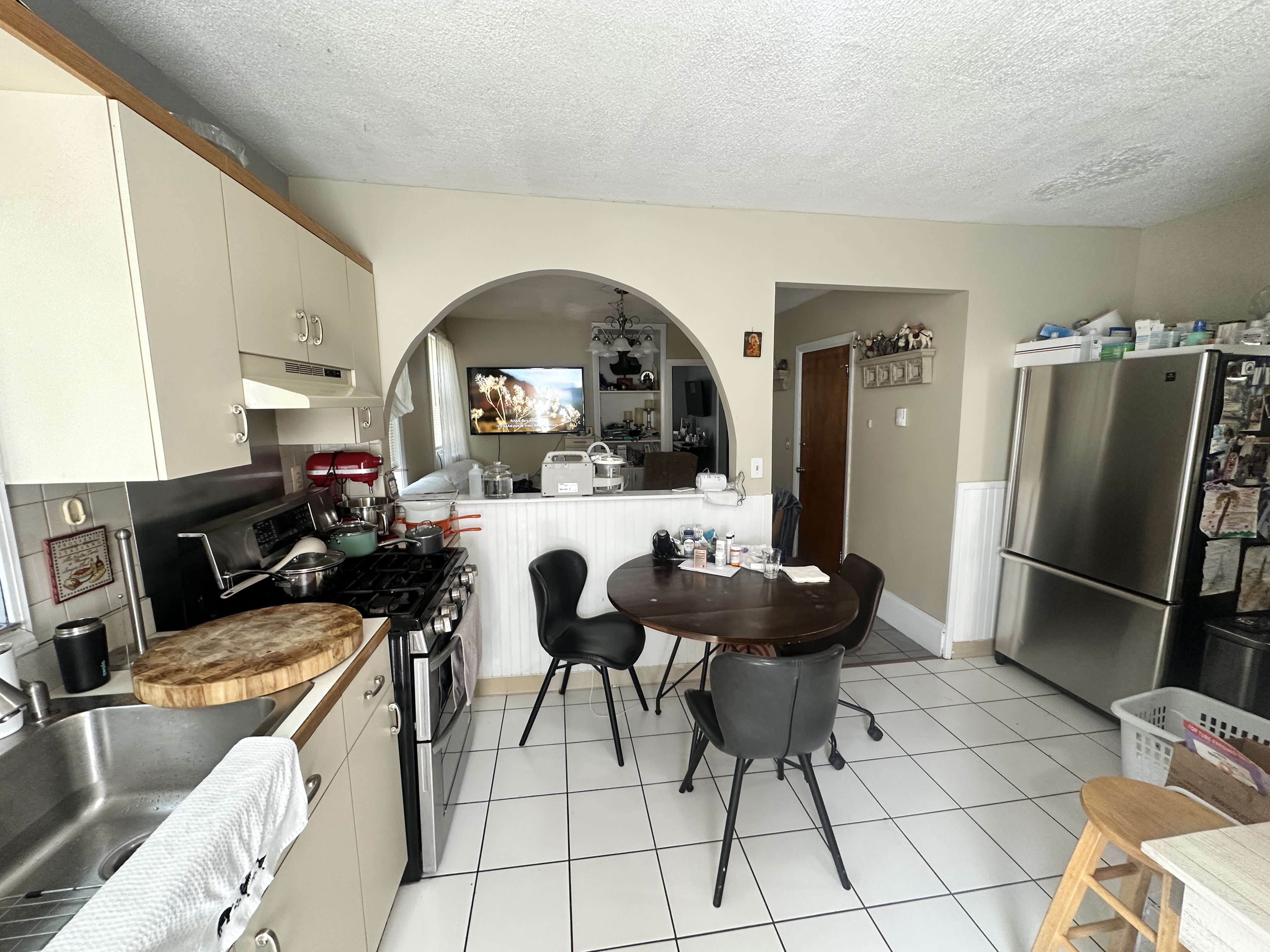 Photos of apartment on 3rd St.,Cambridge MA 02141