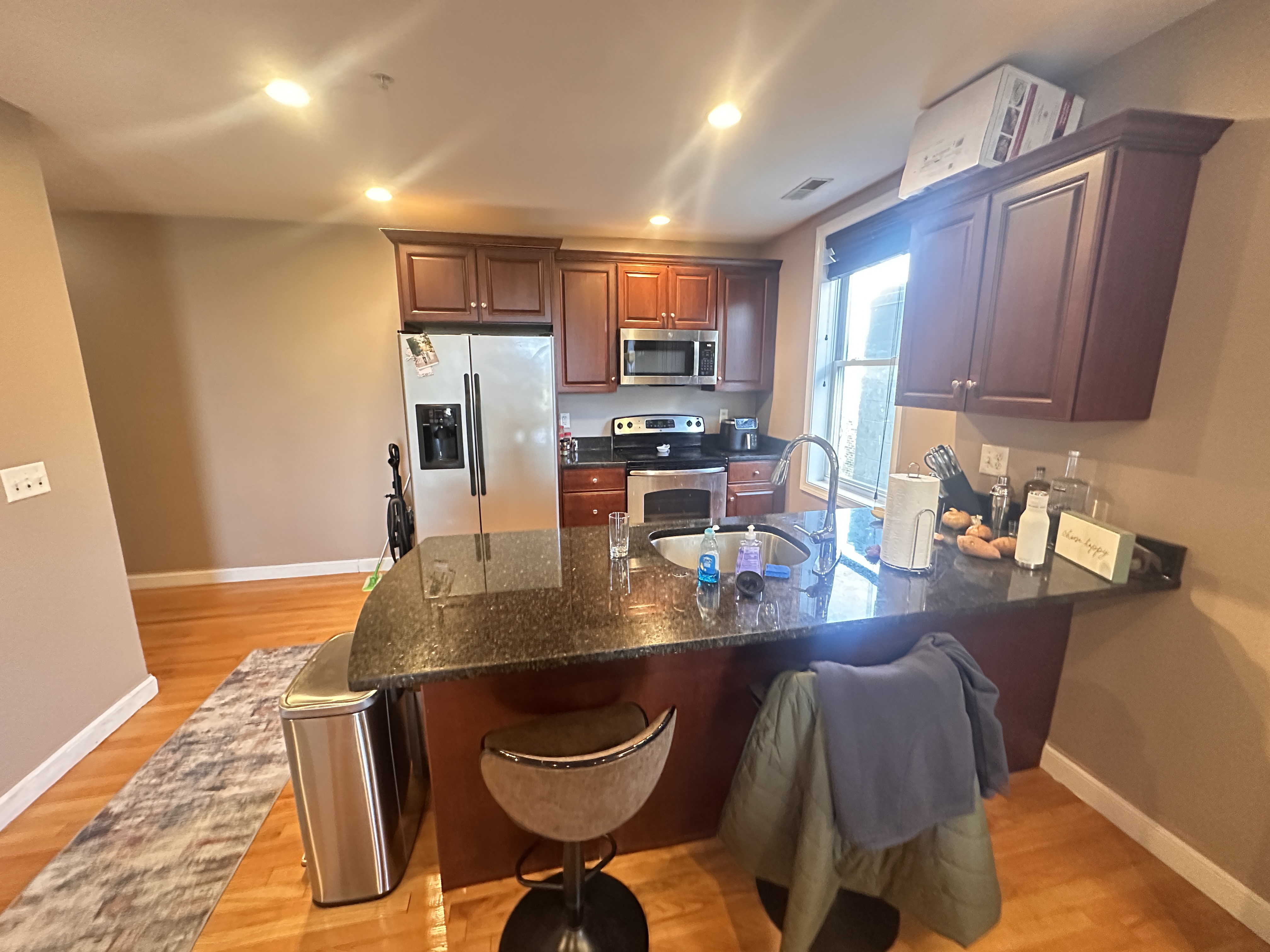100 Fellsway West