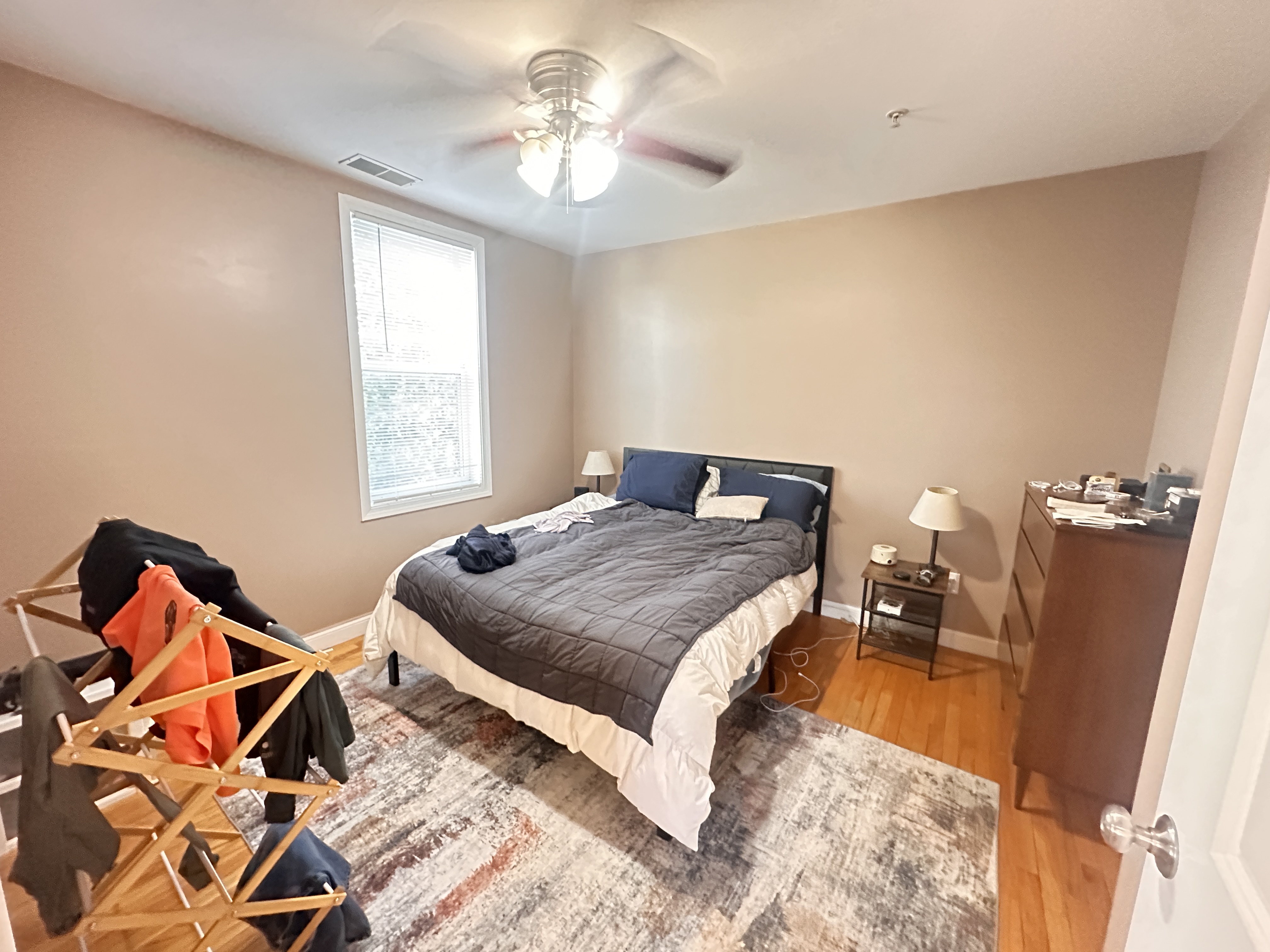 100 Fellsway West