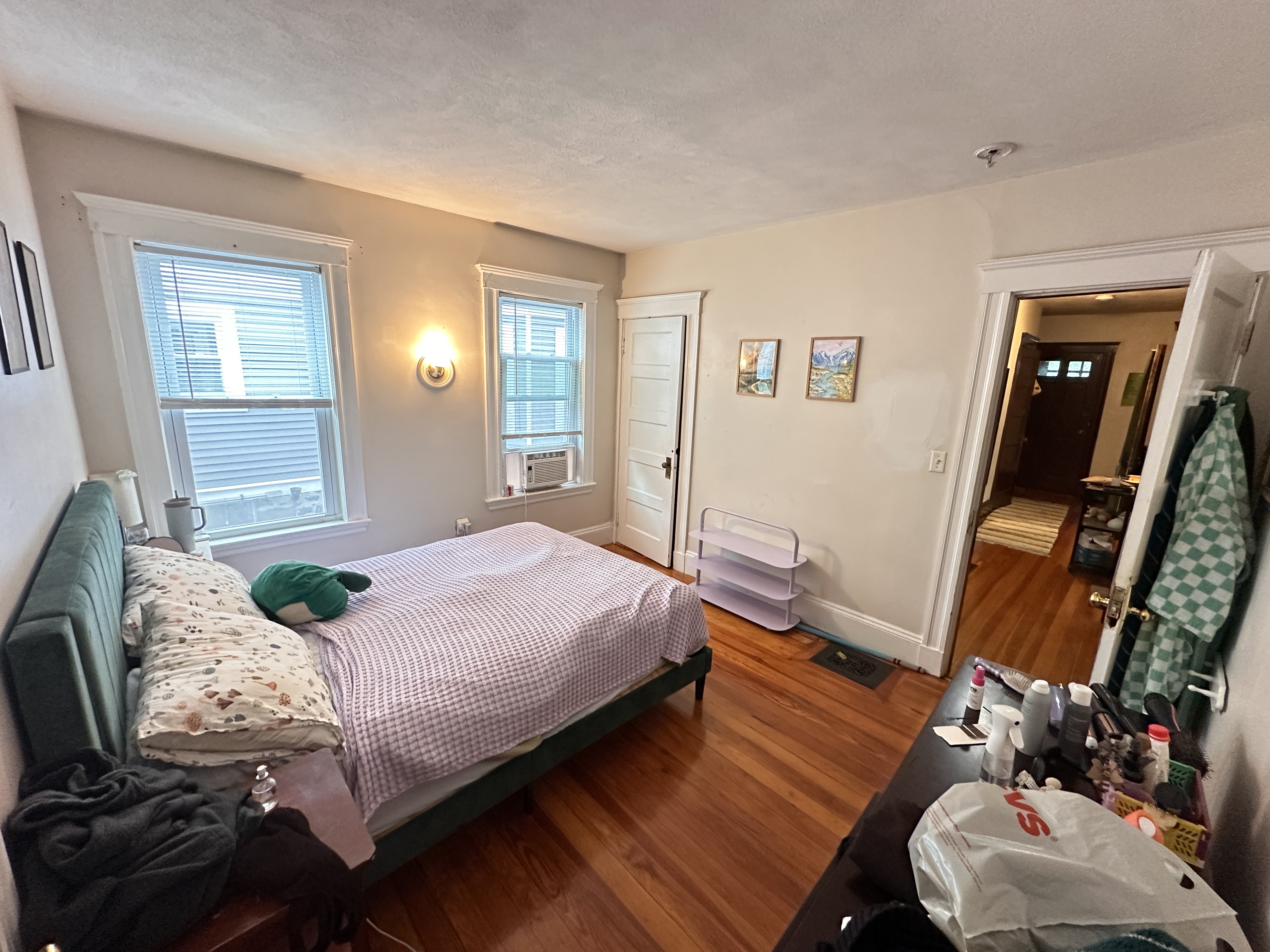 Photos of apartment on Fellsway West,Somerville MA 02145