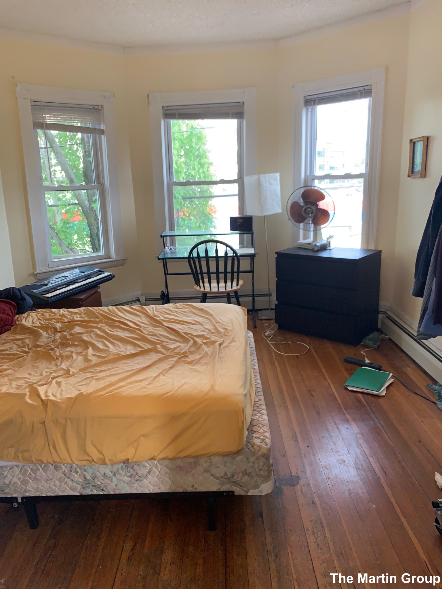 3 bed, 1 bath apartment for rent at 221 Tremont St Unit 2, Somerville — photo 3 of 10