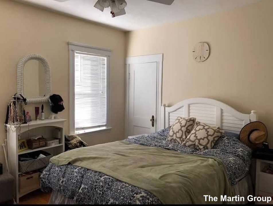 46 Pinkham Rd, Medford