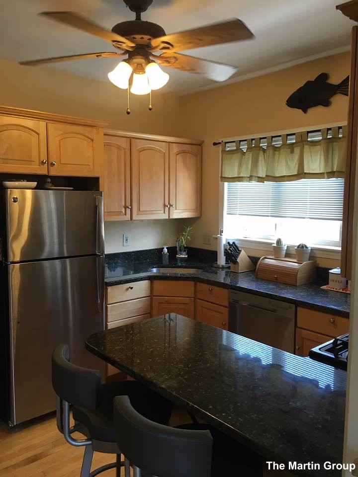 46 Pinkham Rd, Medford