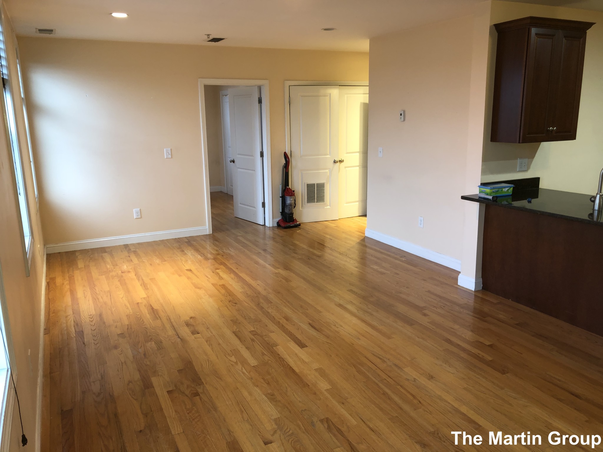 100 Fellsway, Winter Hill