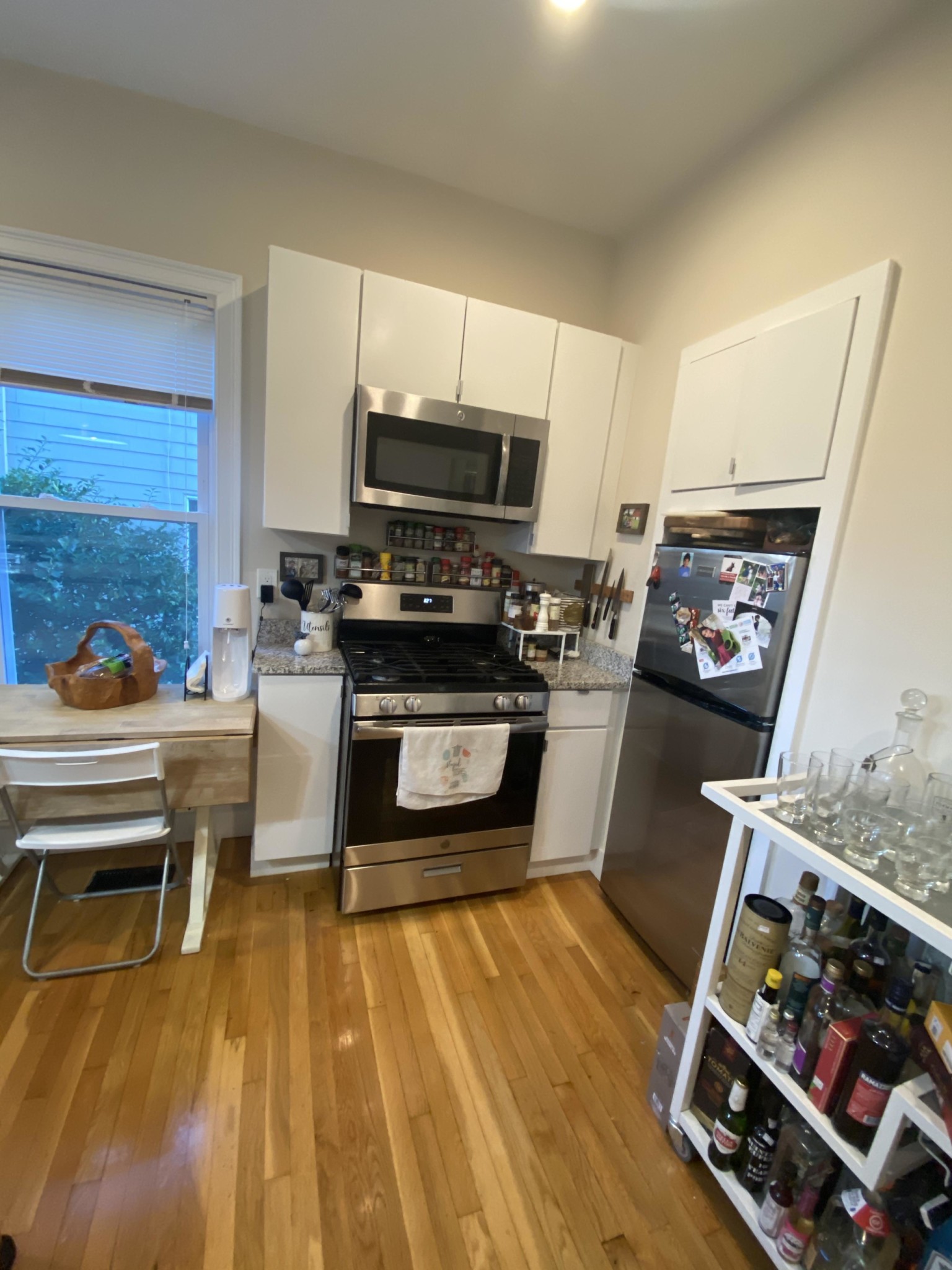 2 bed, 1 bath apartment for rent at 343 Beacon St Unit 1, Davis Square — photo 4 of 21