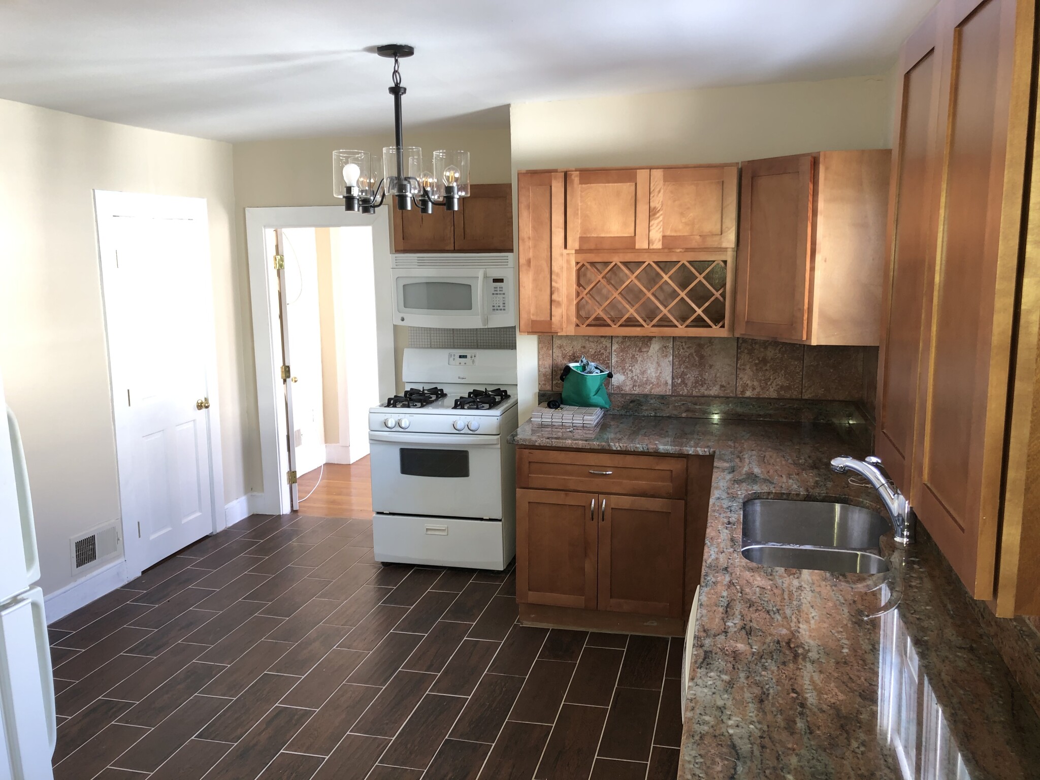 11 Andrew St, Cambridgeport