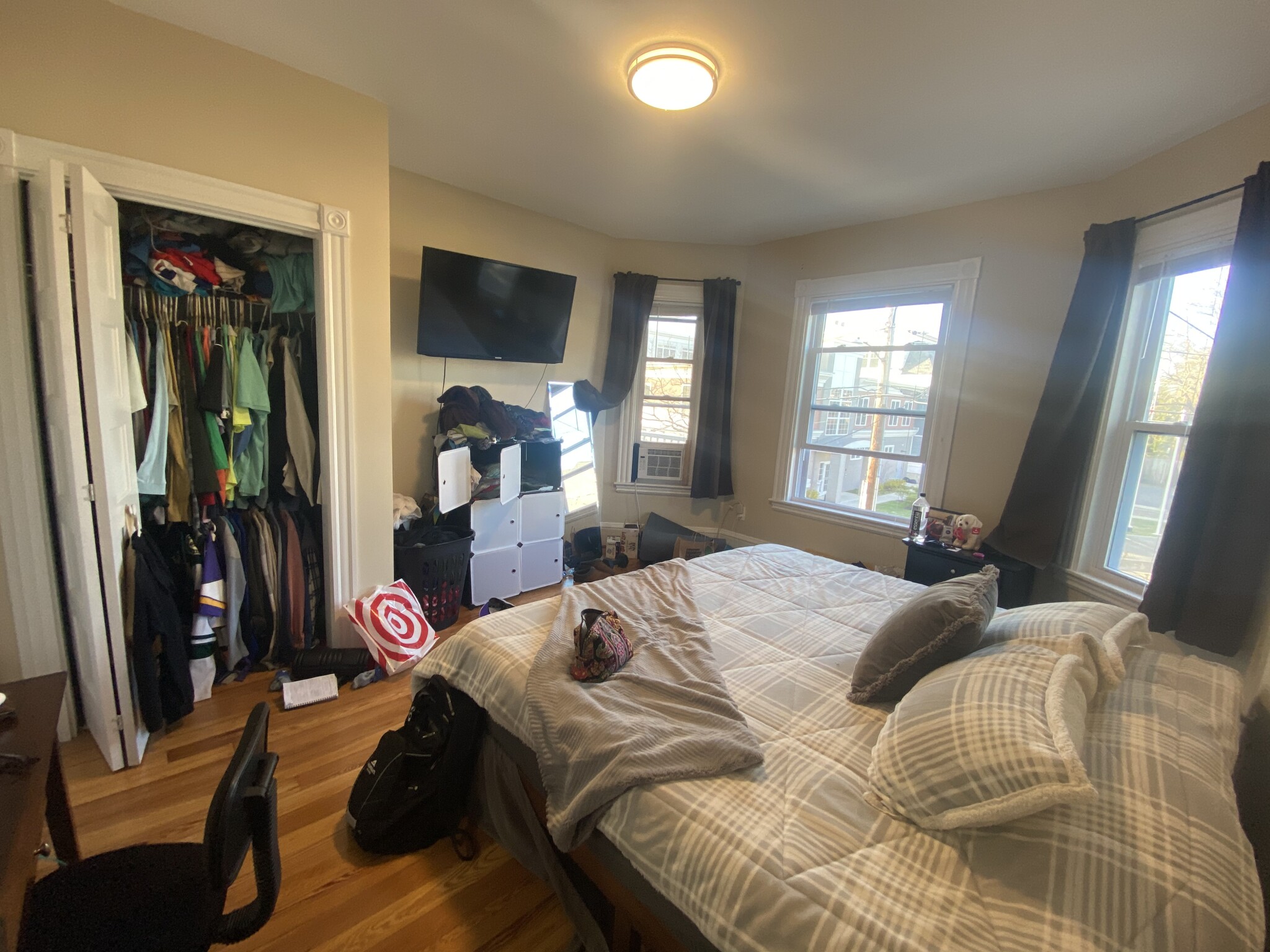 348 Summer St, Davis Square