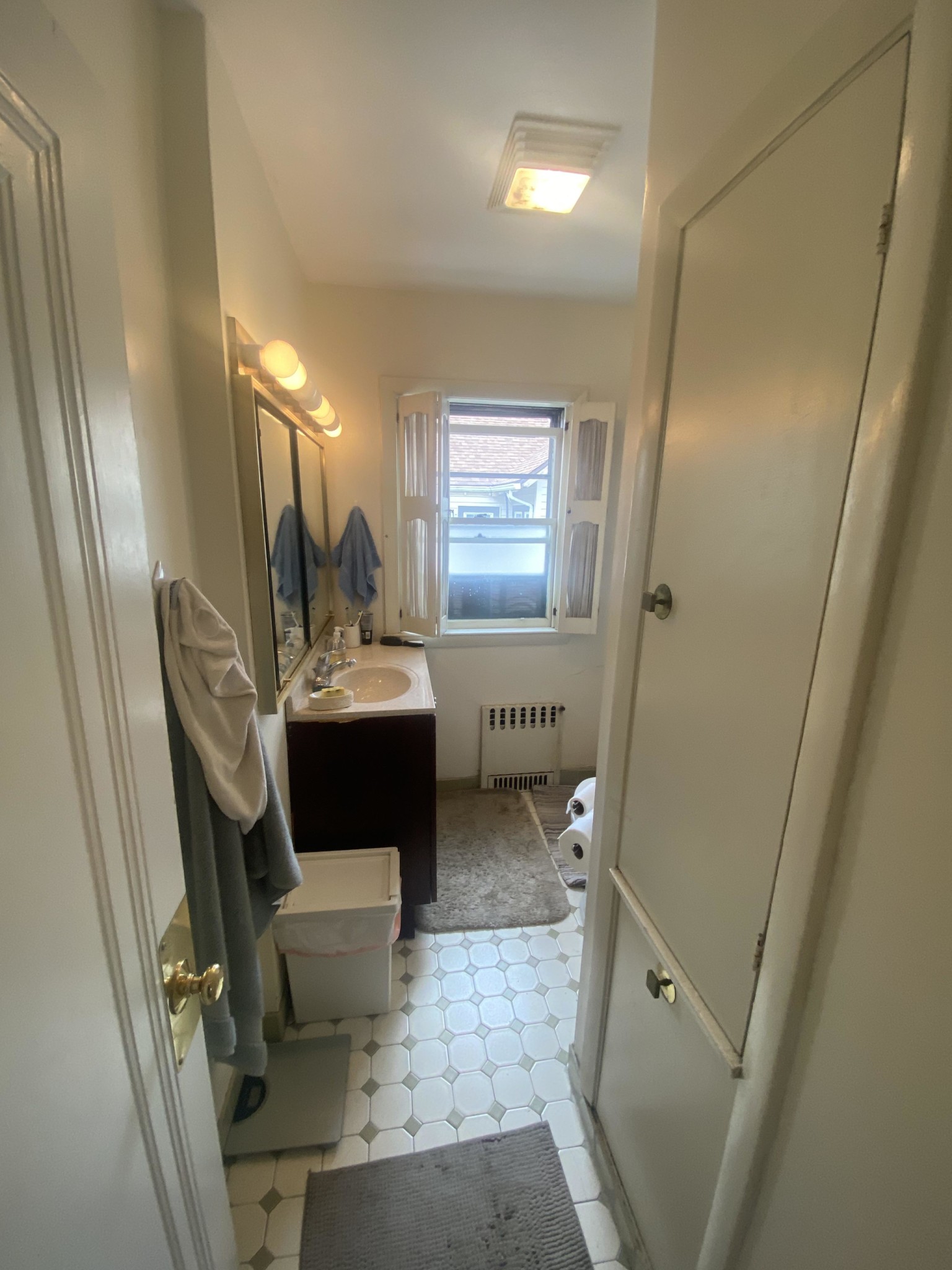 5 bed, 2 bath apartment for rent at 60 Rindge Ave, Cambridge — photo 12 of 19