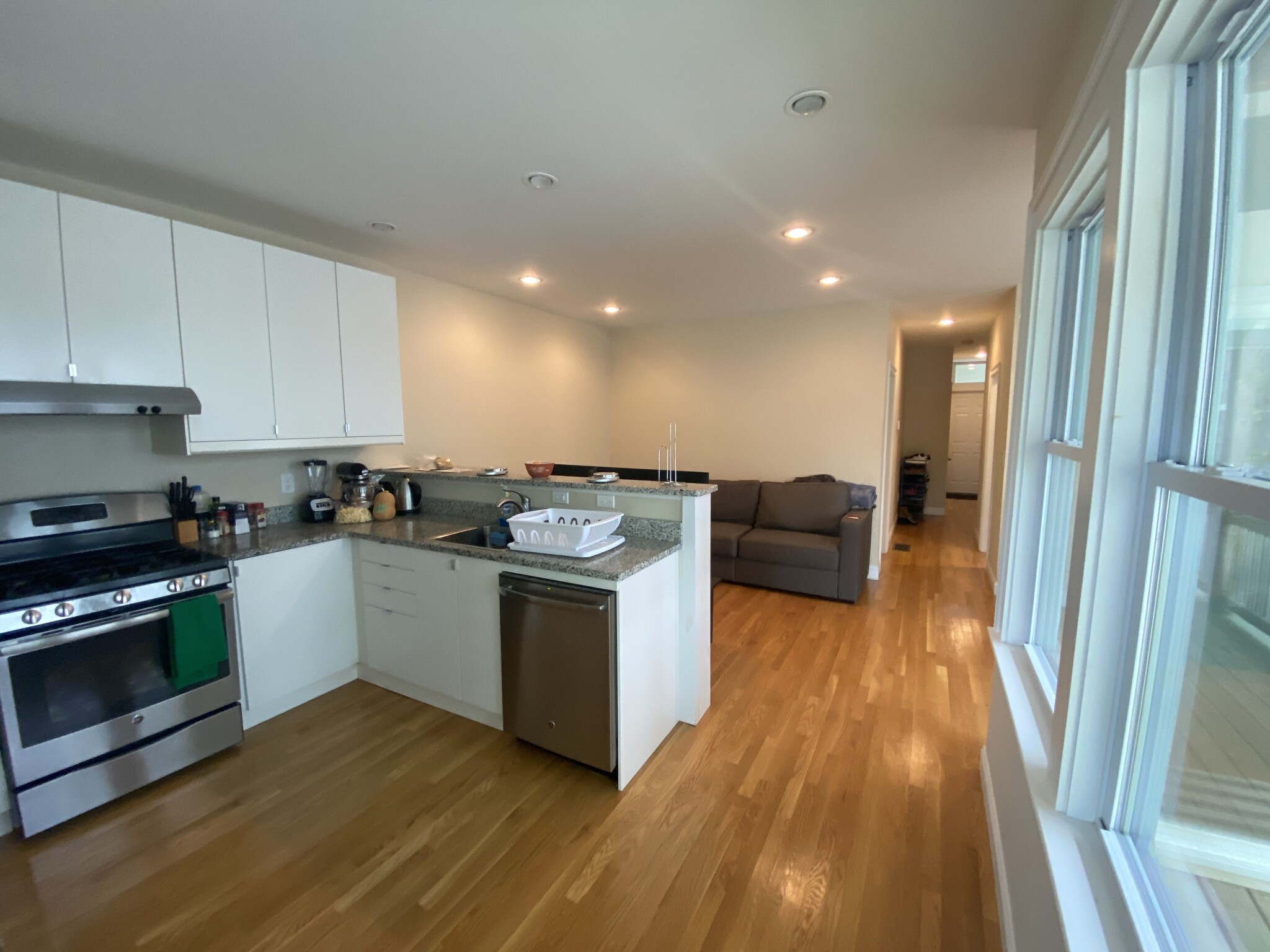 739 Somerville Ave. - Spring Hill