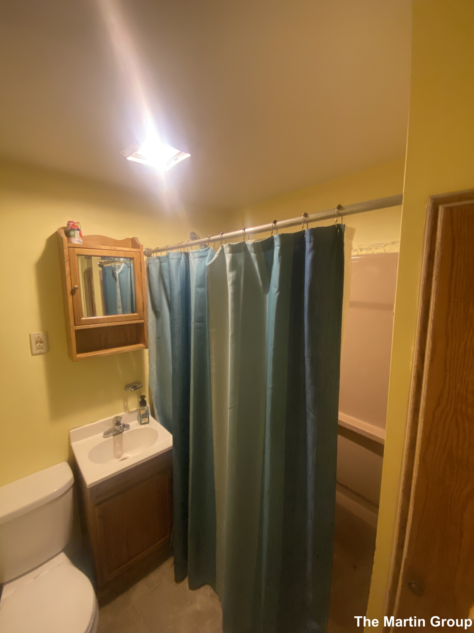 3 bed, 2 bath apartment for rent at 8 Cutter Park Unit 2, Somerville — photo 14 of 16