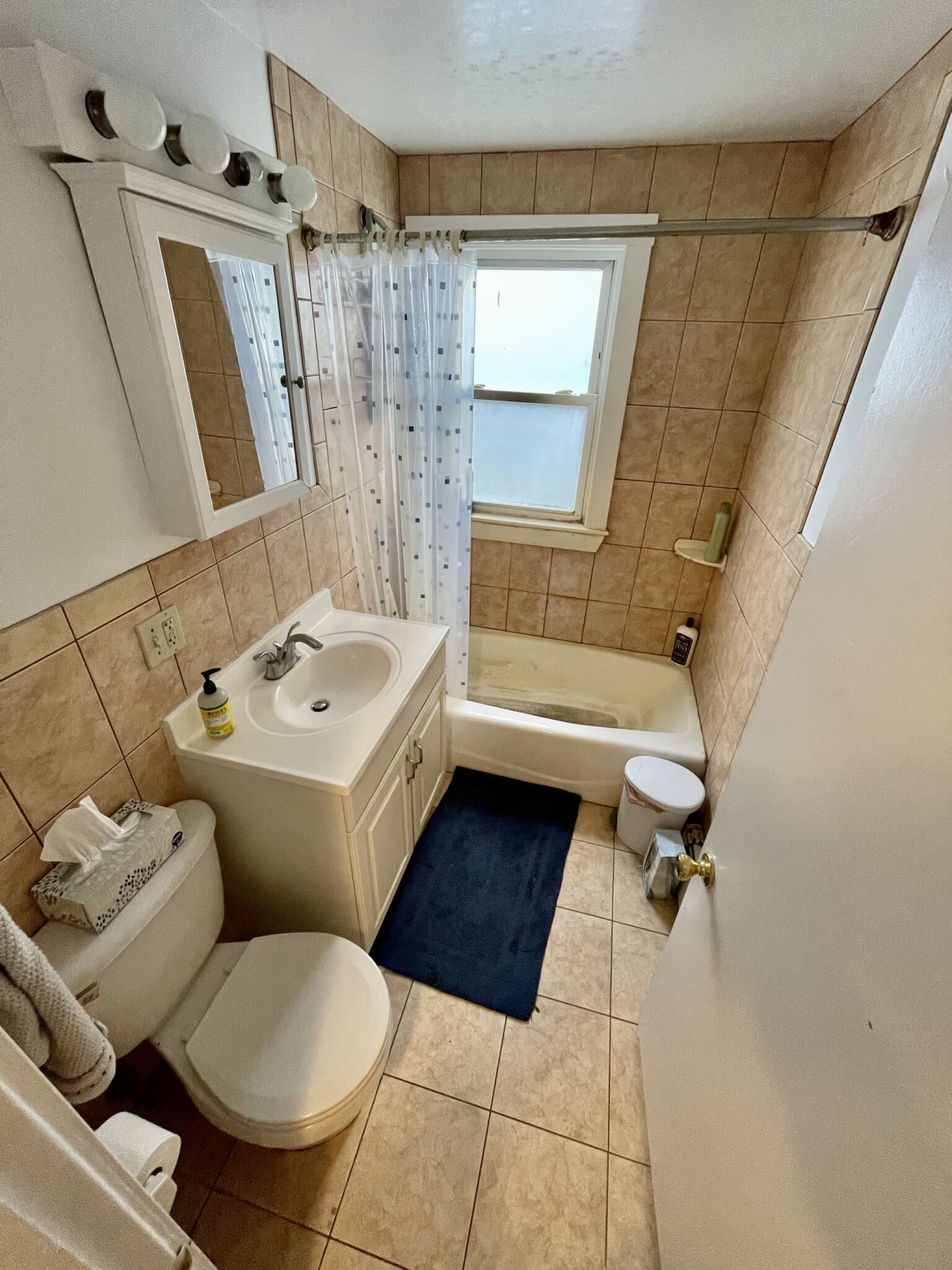 3 bed, 2 bath apartment for rent at 238 Cedar St Unit 1, Somerville — photo 16 of 16
