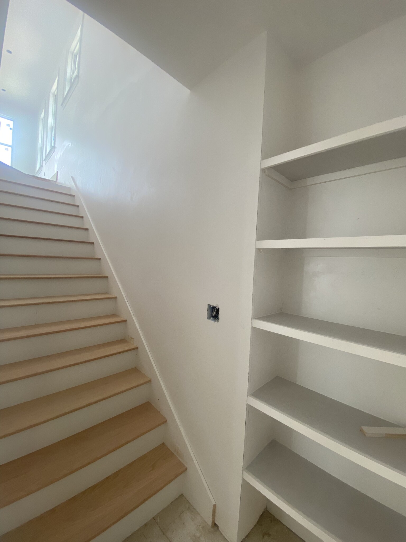 4 bed, 3 bath apartment for rent at 26 Clyde, Somerville — photo 6 of 8