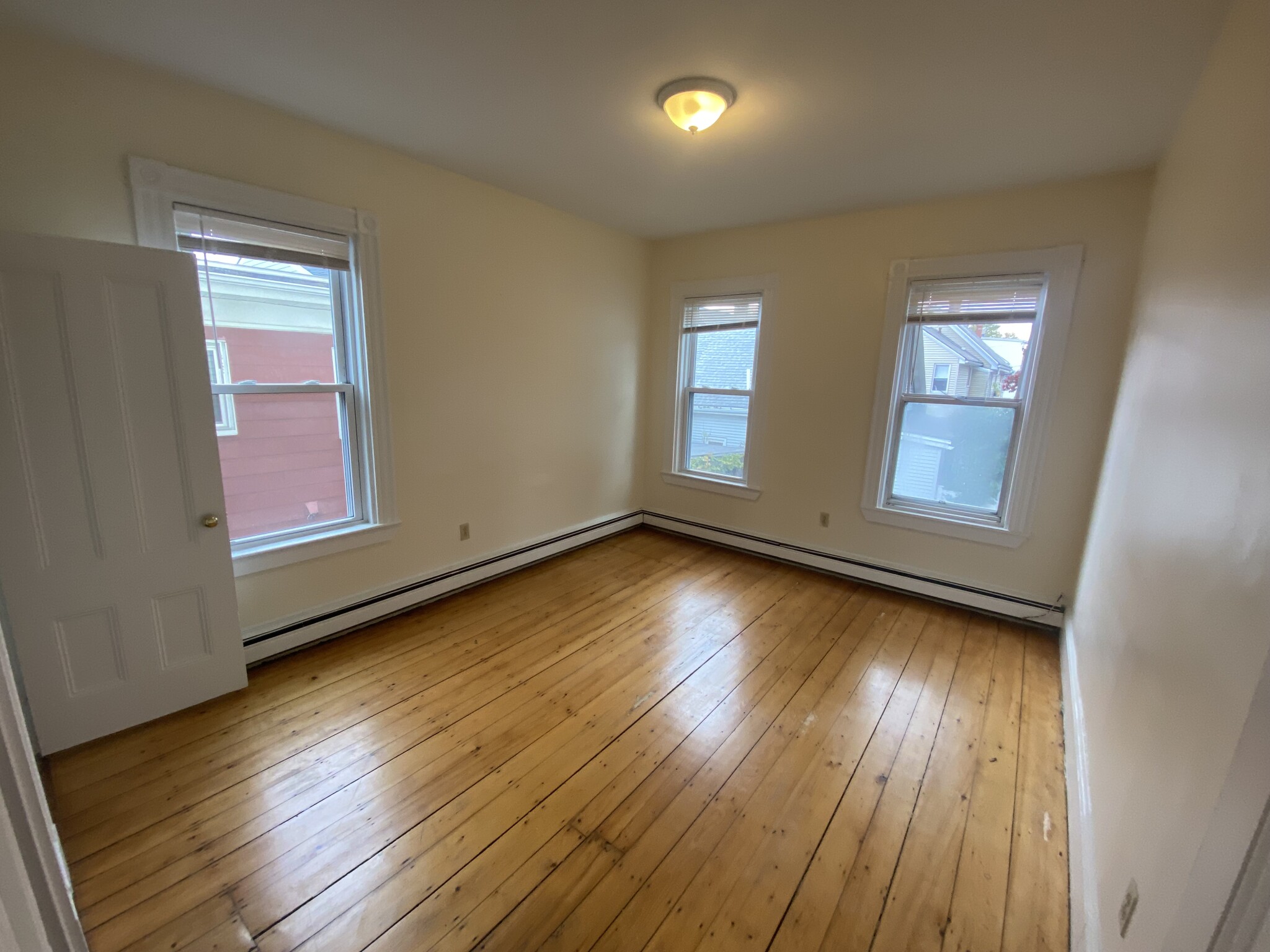 3 bed, 1 bath apartment for rent at 30 Otis St Unit 2, Somerville — photo 6 of 16