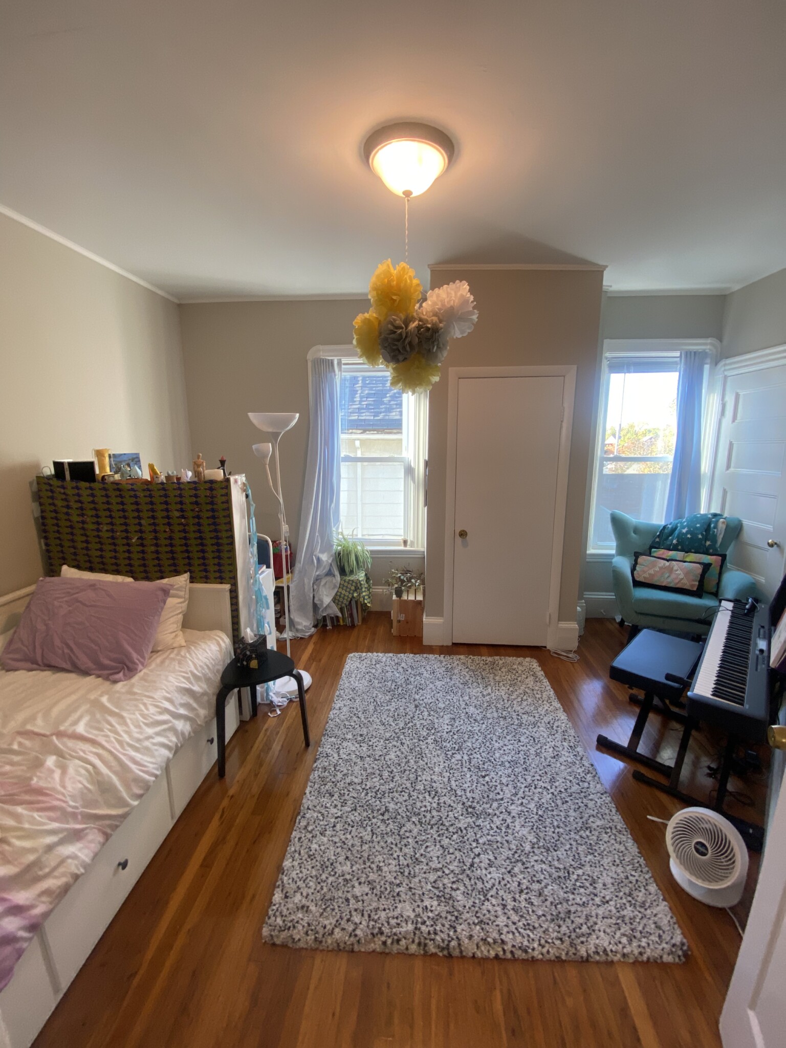 2 bed, 1 bath apartment for rent at 355 Highland Ave Unit 2, Davis Square — photo 9 of 13