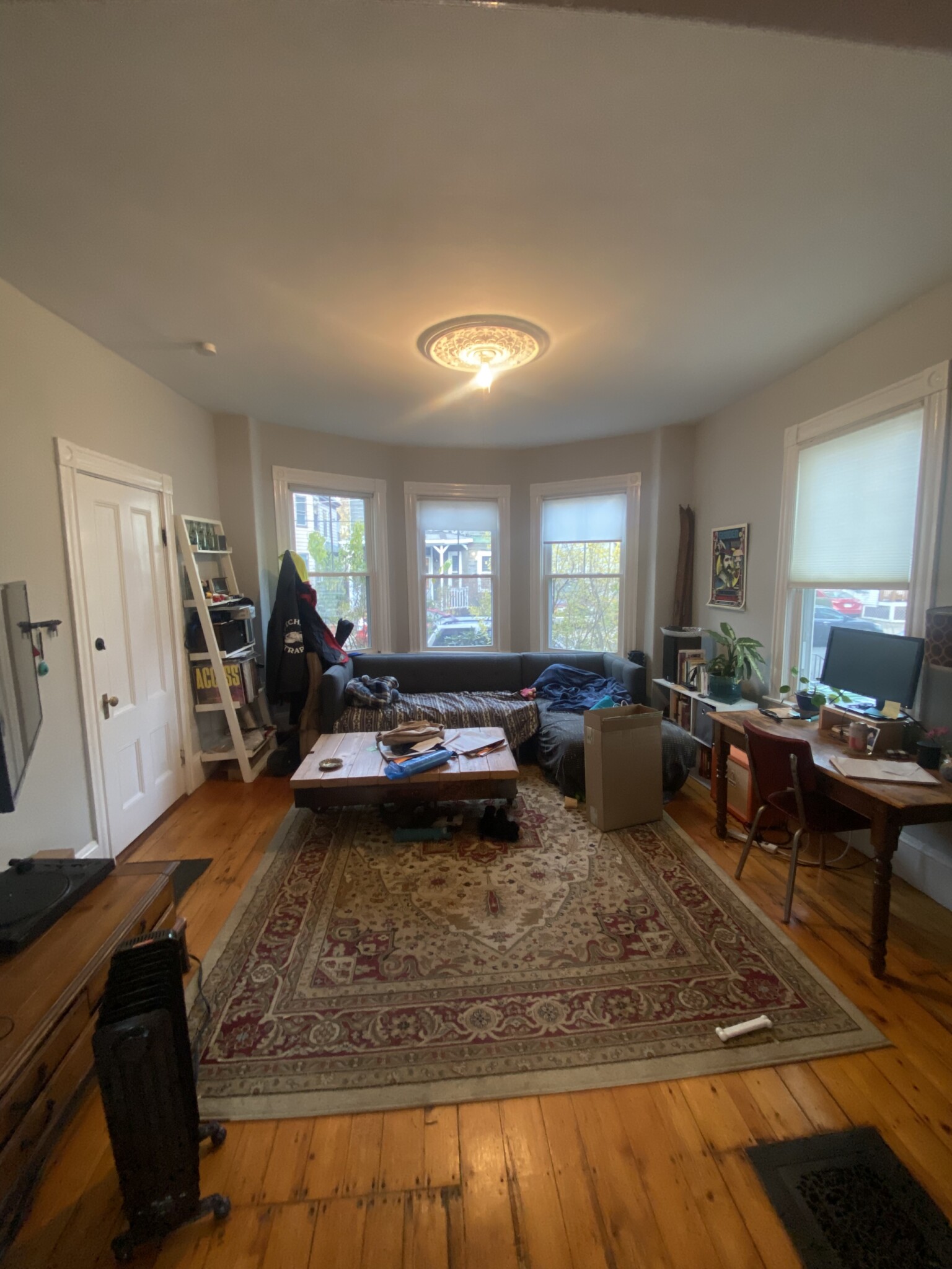 2 bed, 1 bath apartment for rent at 14 Knapp St Unit 1, Somerville — photo 3 of 13