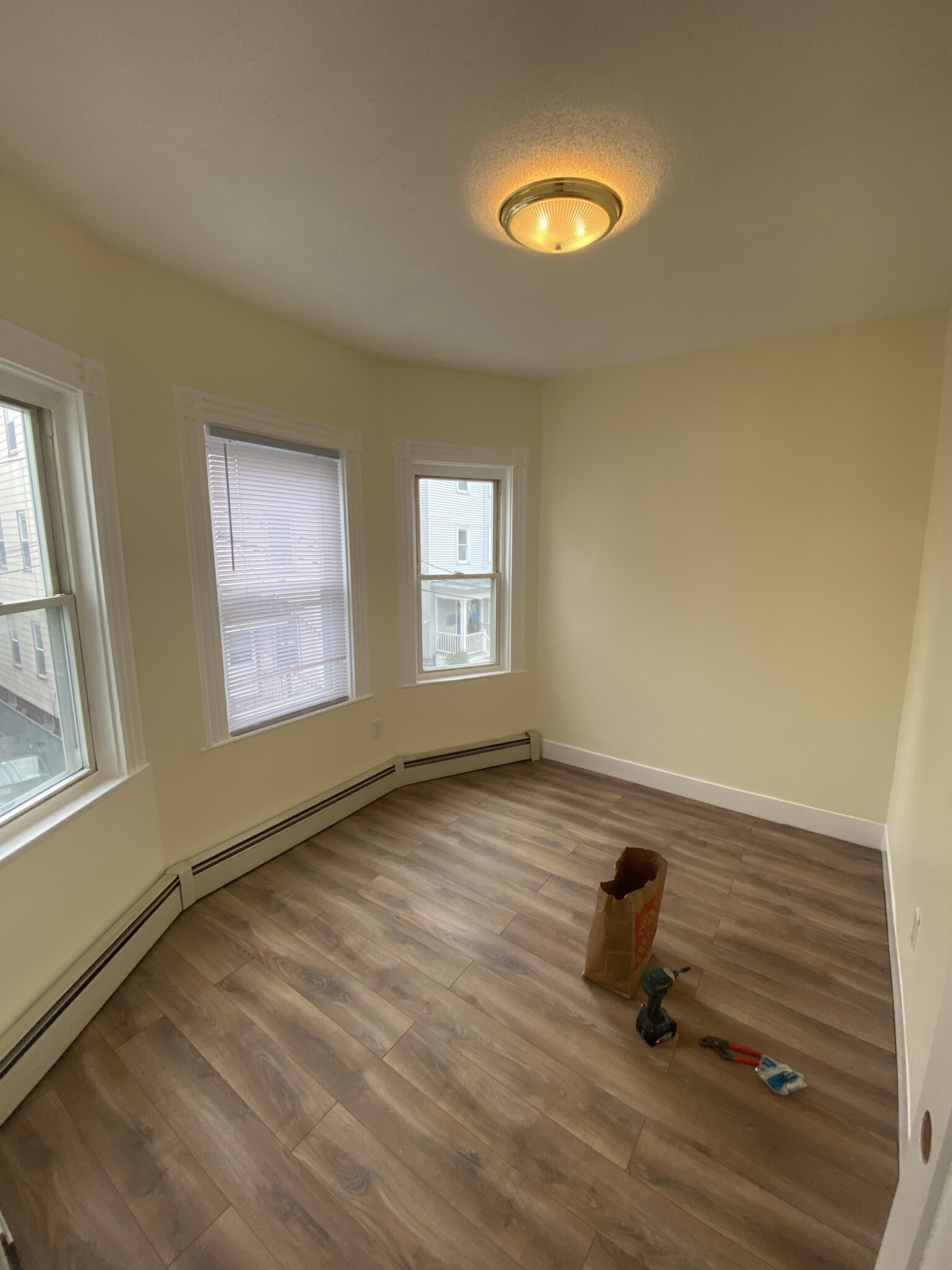 2 bed, 1 bath apartment for rent at 31 Oakland St Unit 2, Cambridge — photo 1 of 2