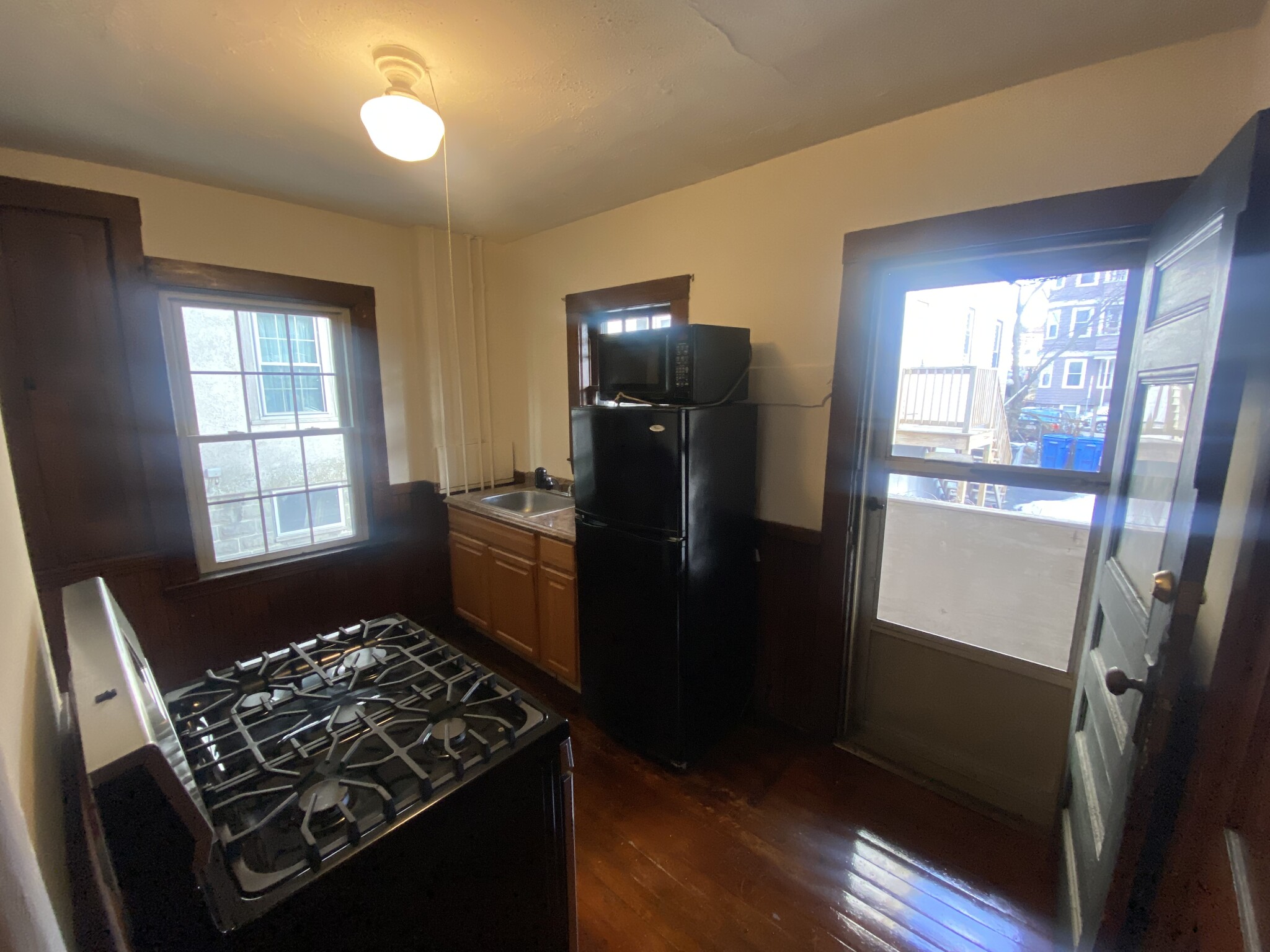 2 bed, 1 bath apartment for rent at 8 Charles E Ryan Rd Unit 1 COPY, Somerville — photo 4 of 18