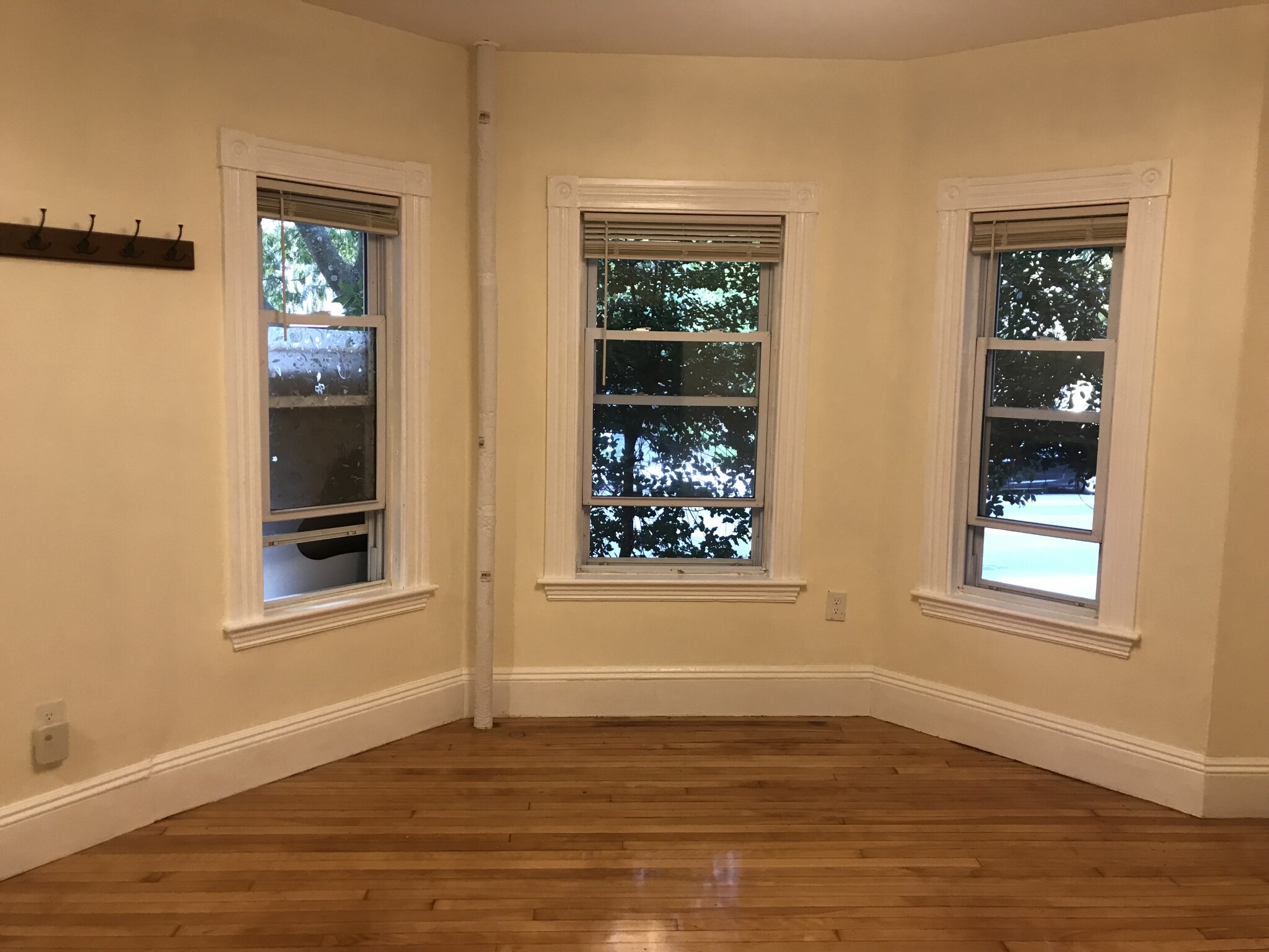 42 Rindge Ave, Porter Square