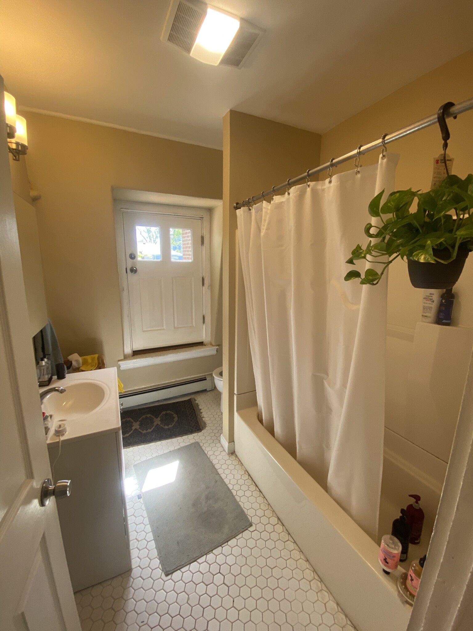 12 Tufts St, Cambridgeport