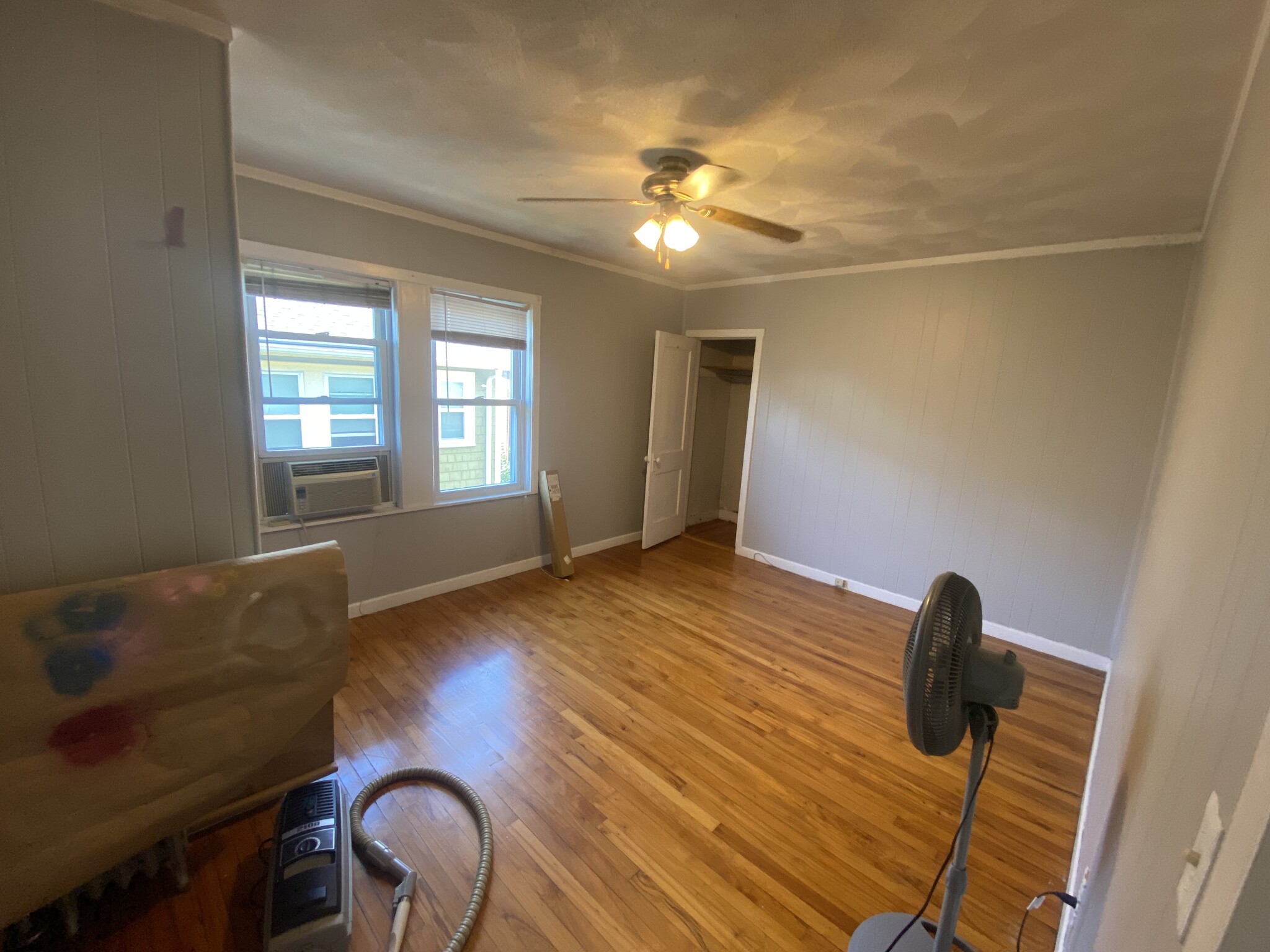 53 Fairfax St, West Somerville