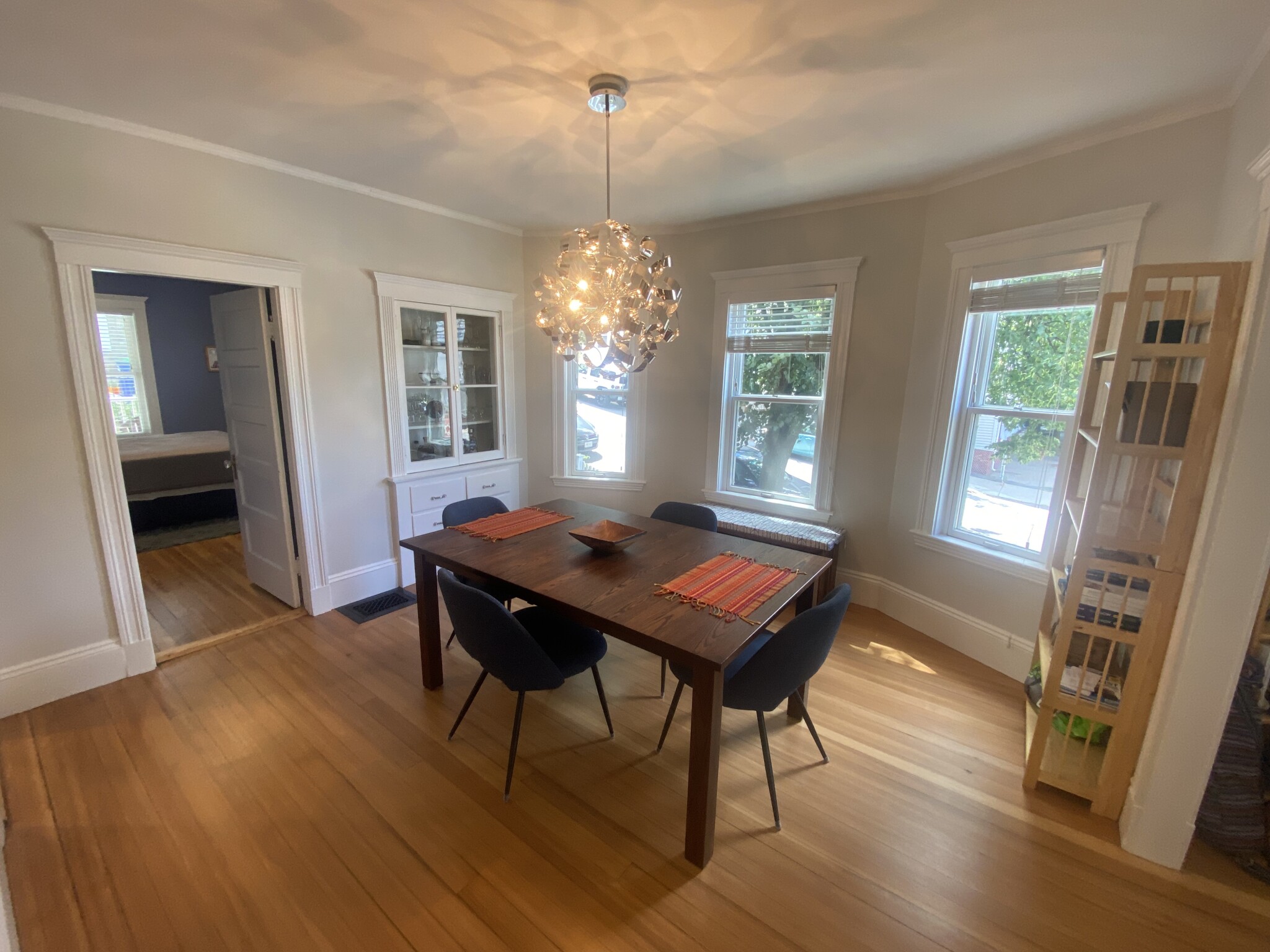 53 Fairfax St, West Somerville