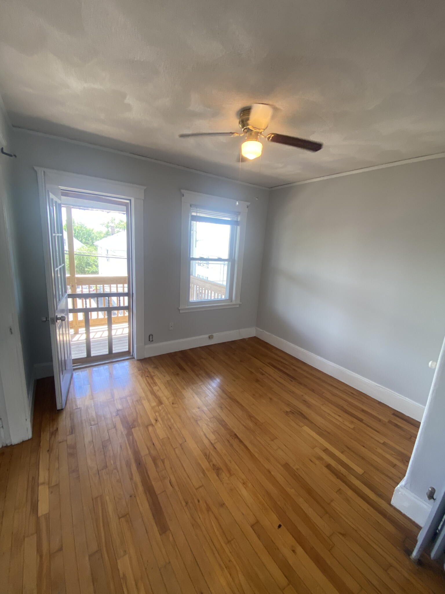 53 Fairfax St, West Somerville