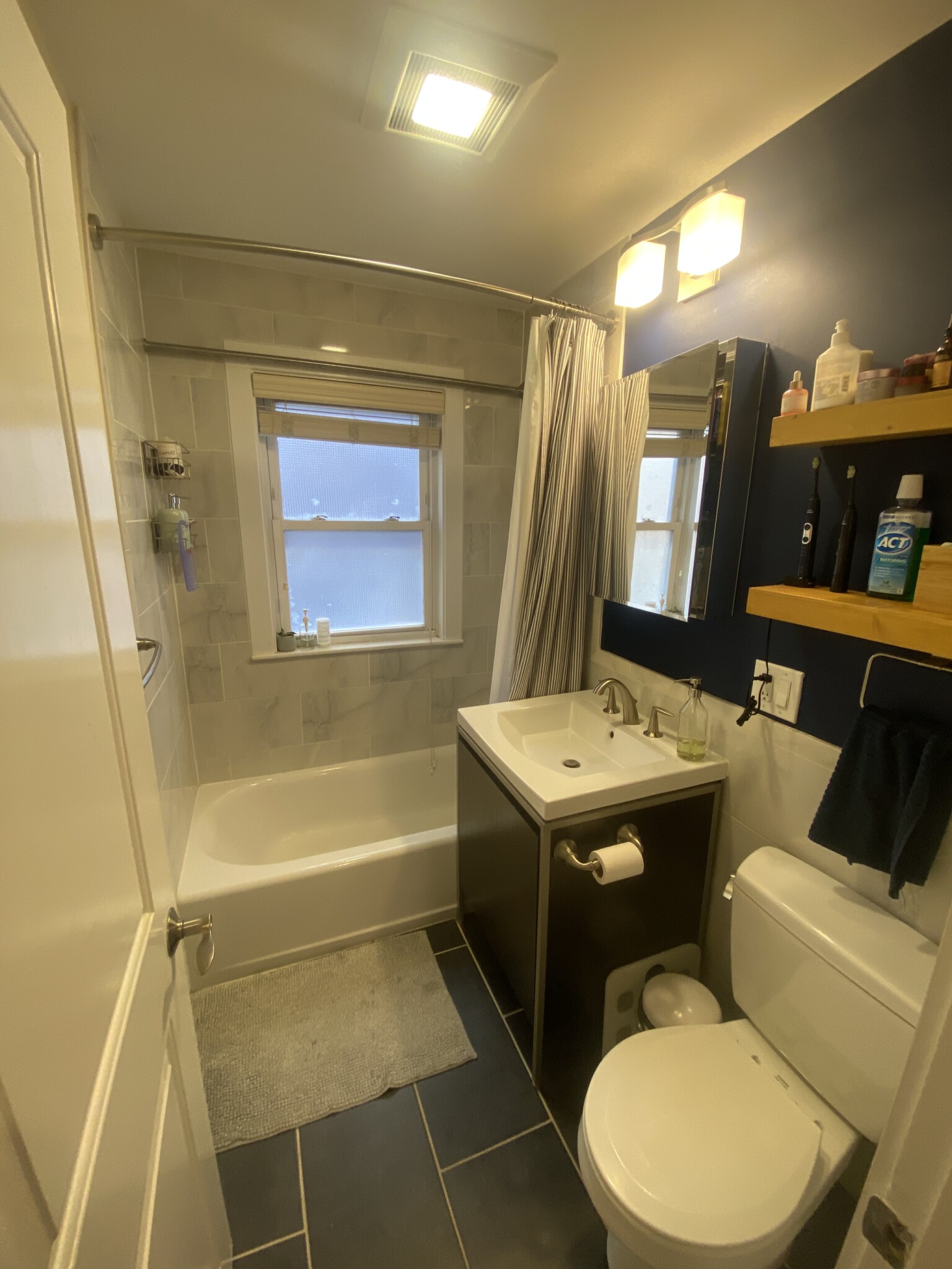 21 Saint Peter St, Jamaica Plain