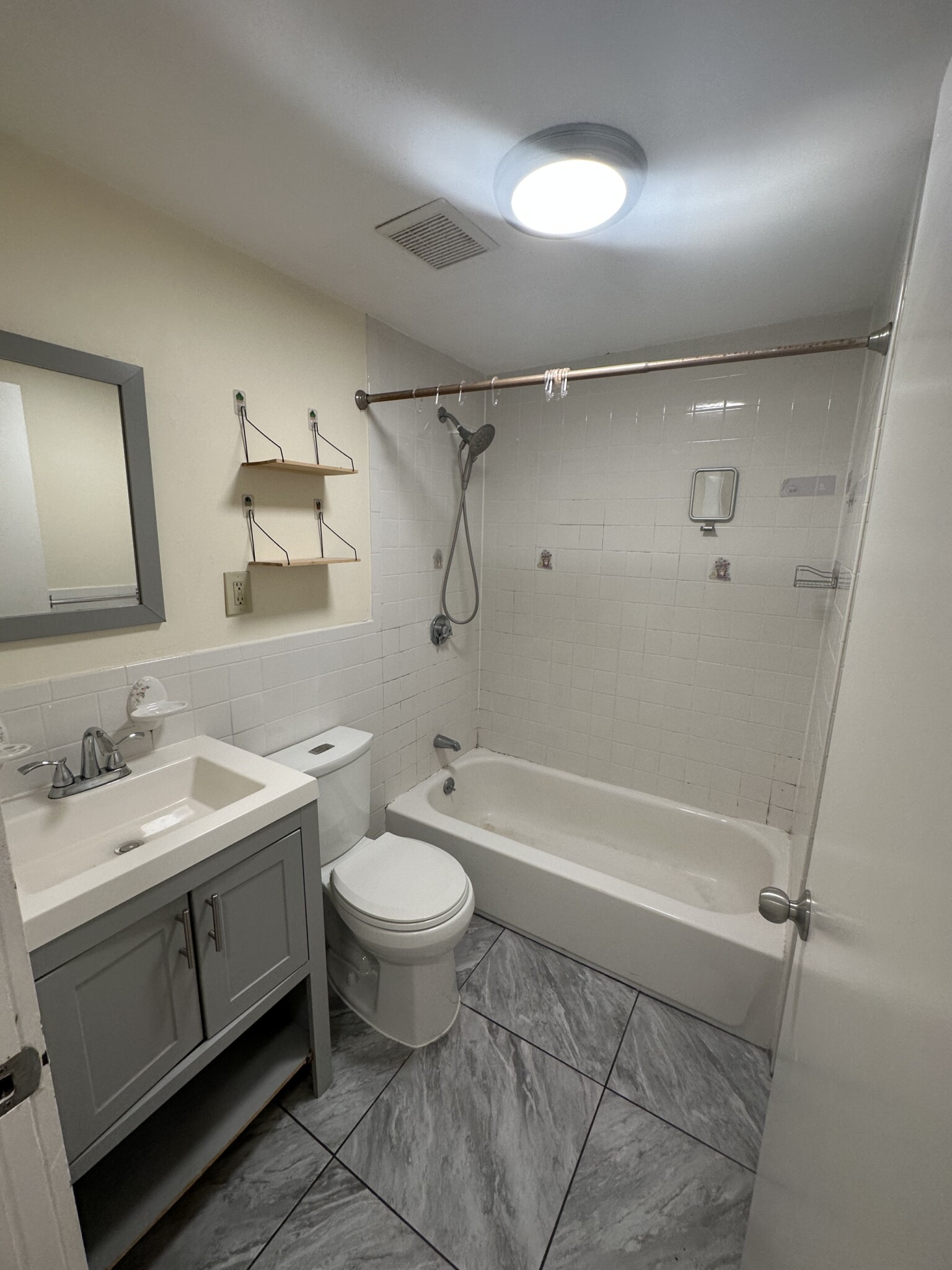 66 Pleasant St, Cambridgeport