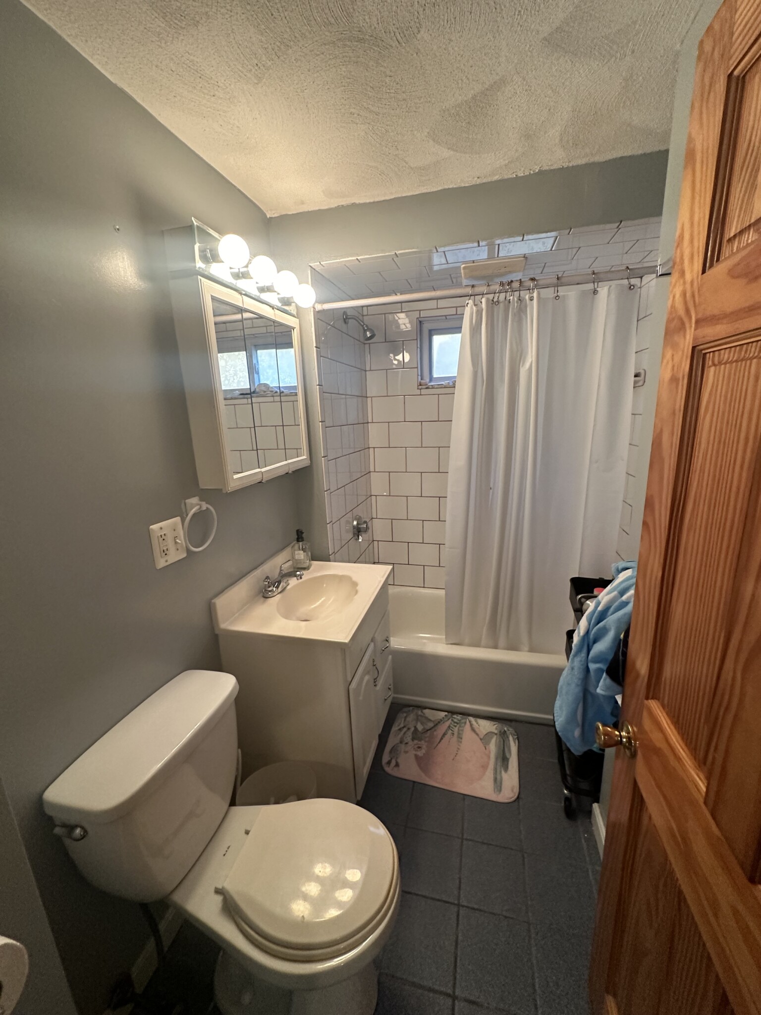 53 Fairfax St, Ten Hills