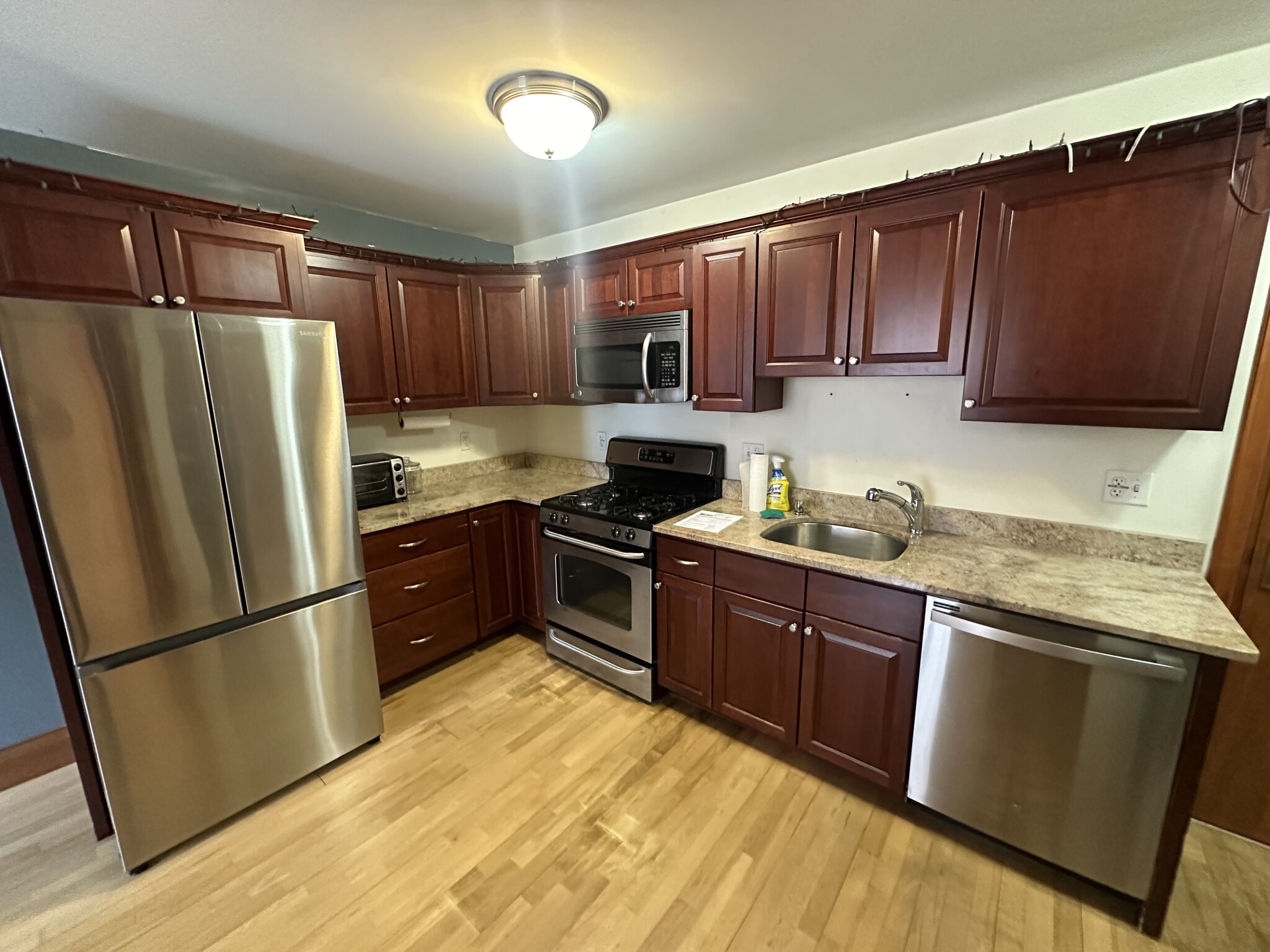Photos of apartment on Kidder Ave.,Somerville MA 02144