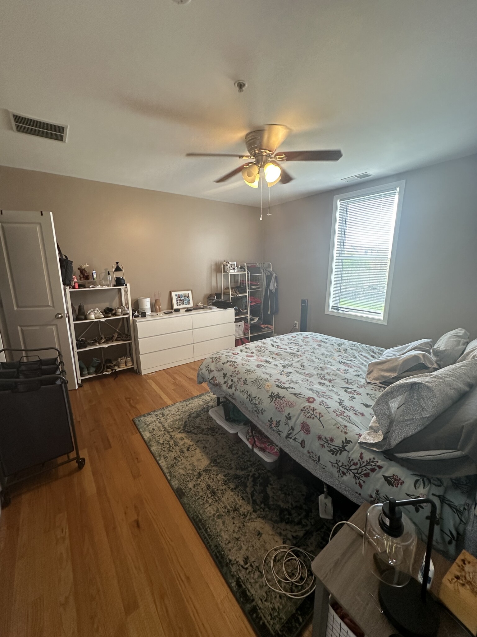 100 Fellsway West