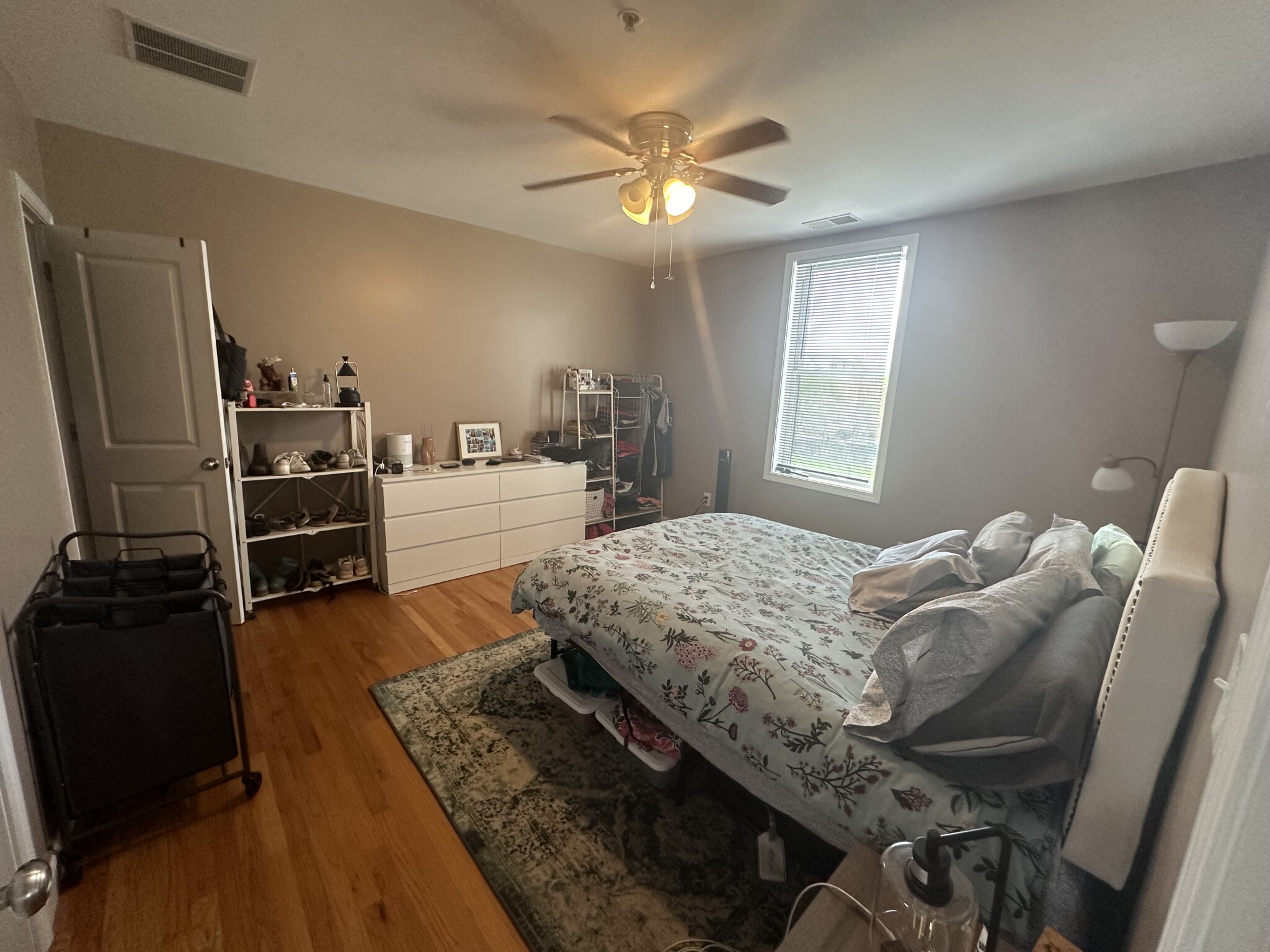 100 Fellsway West