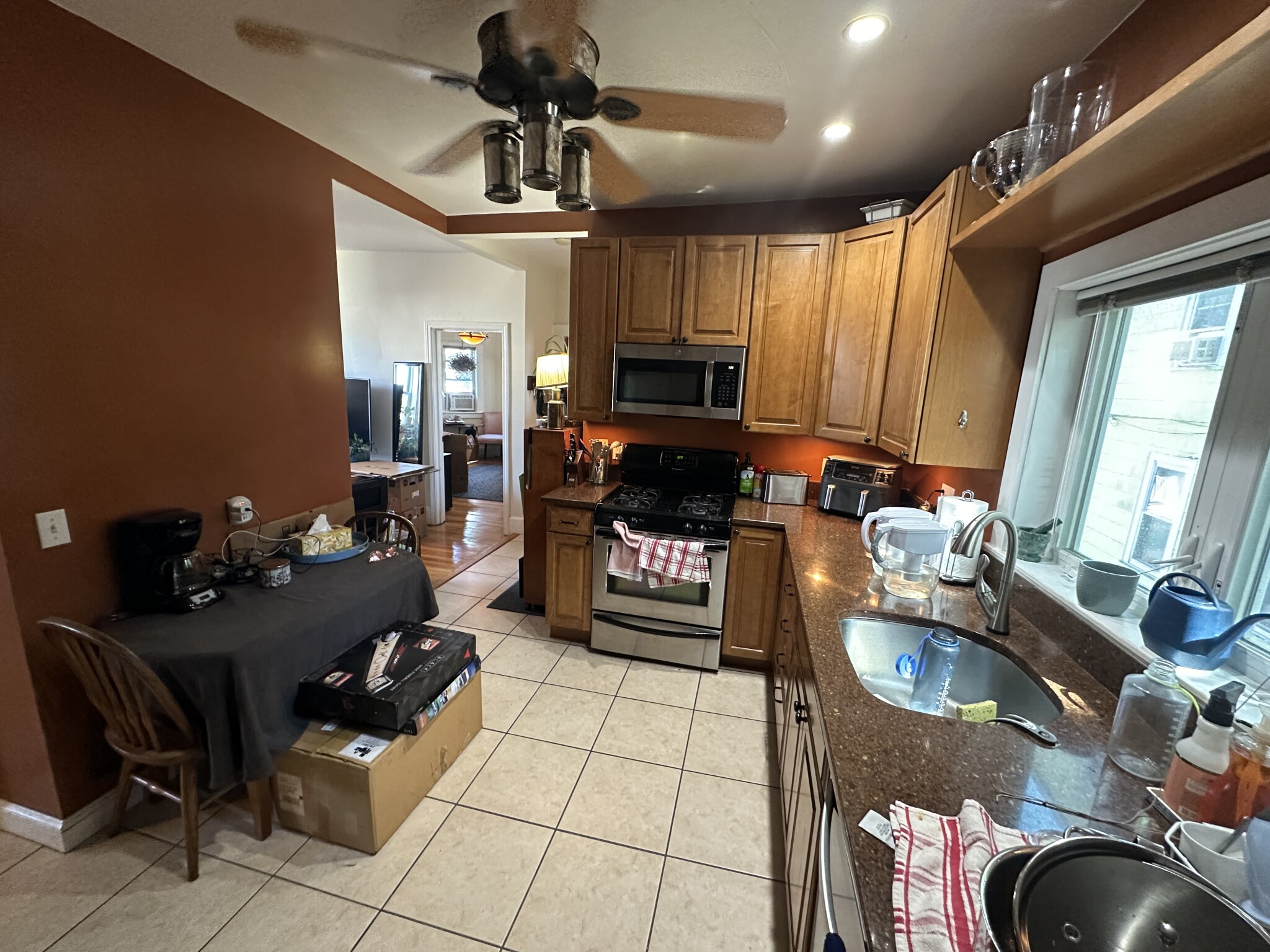 188 Lowell St, Powder House Square