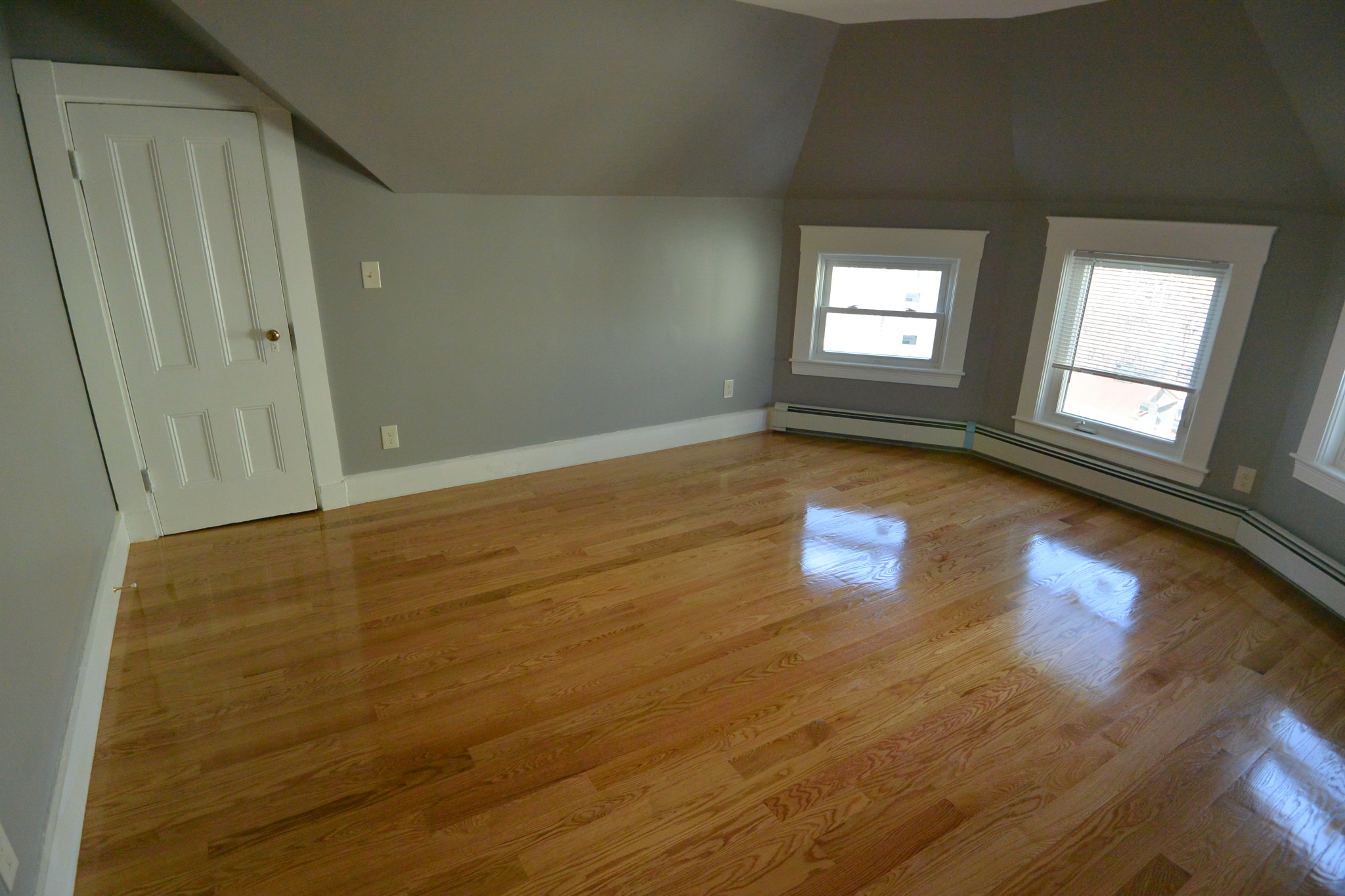 5 bed, 2 bath apartment for rent at 16 Mansfield St Unit 1, Allston — photo 19 of 23