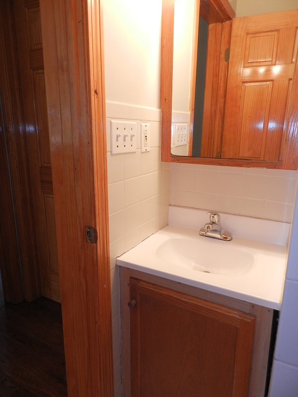 3 bed, 1 bath apartment for rent at 453 Cambridge St Unit 3, Allston — photo 10 of 17