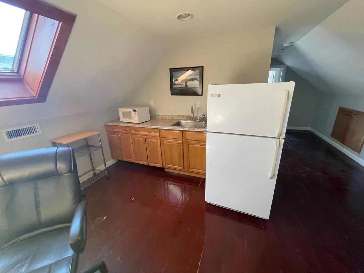 4 bed, 2 bath apartment for rent at 32 Winship St Unit 0, Brighton — photo 14 of 16