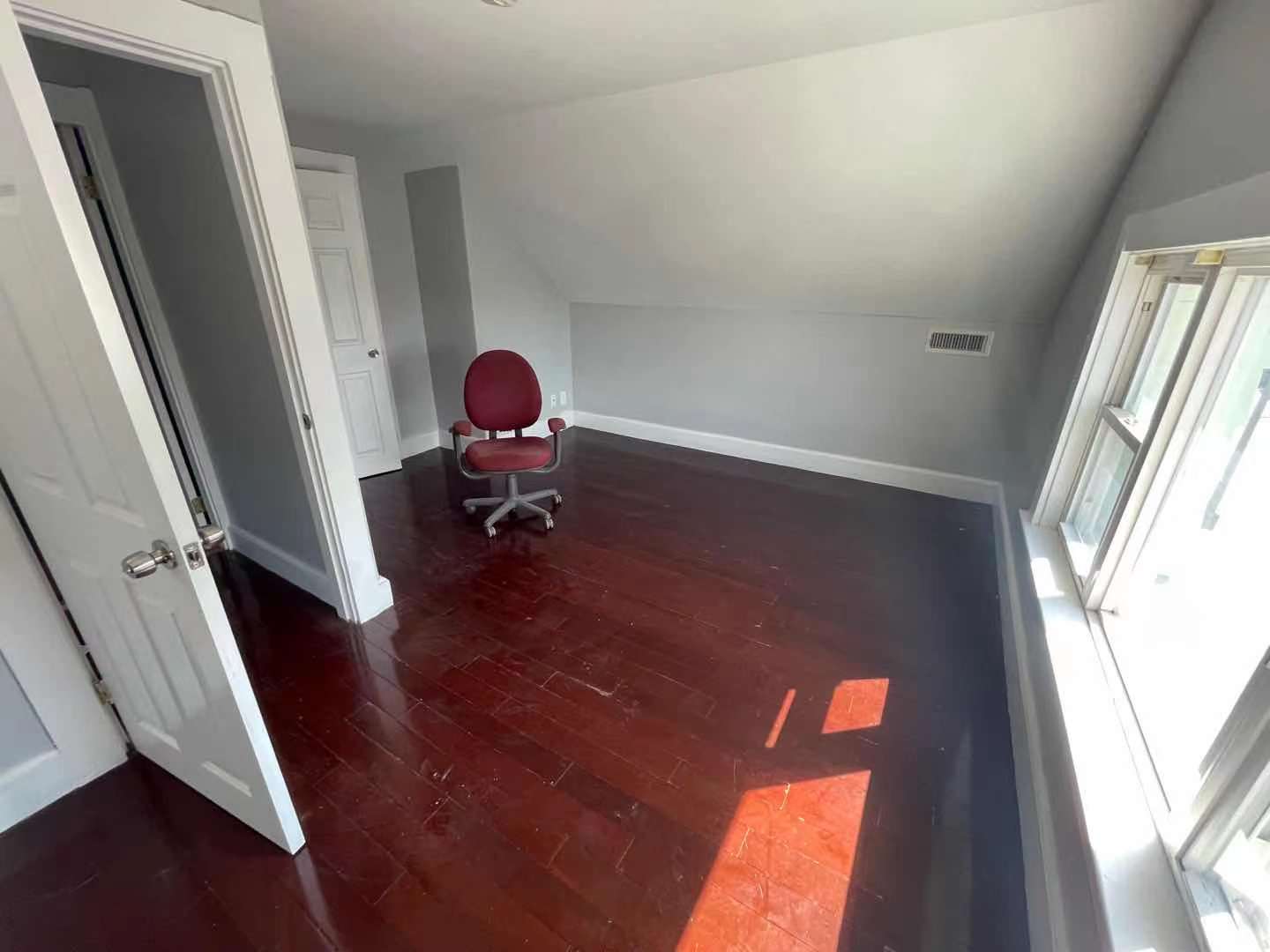 4 bed, 2 bath apartment for rent at 32 Winship St Unit 0, Brighton — photo 15 of 16