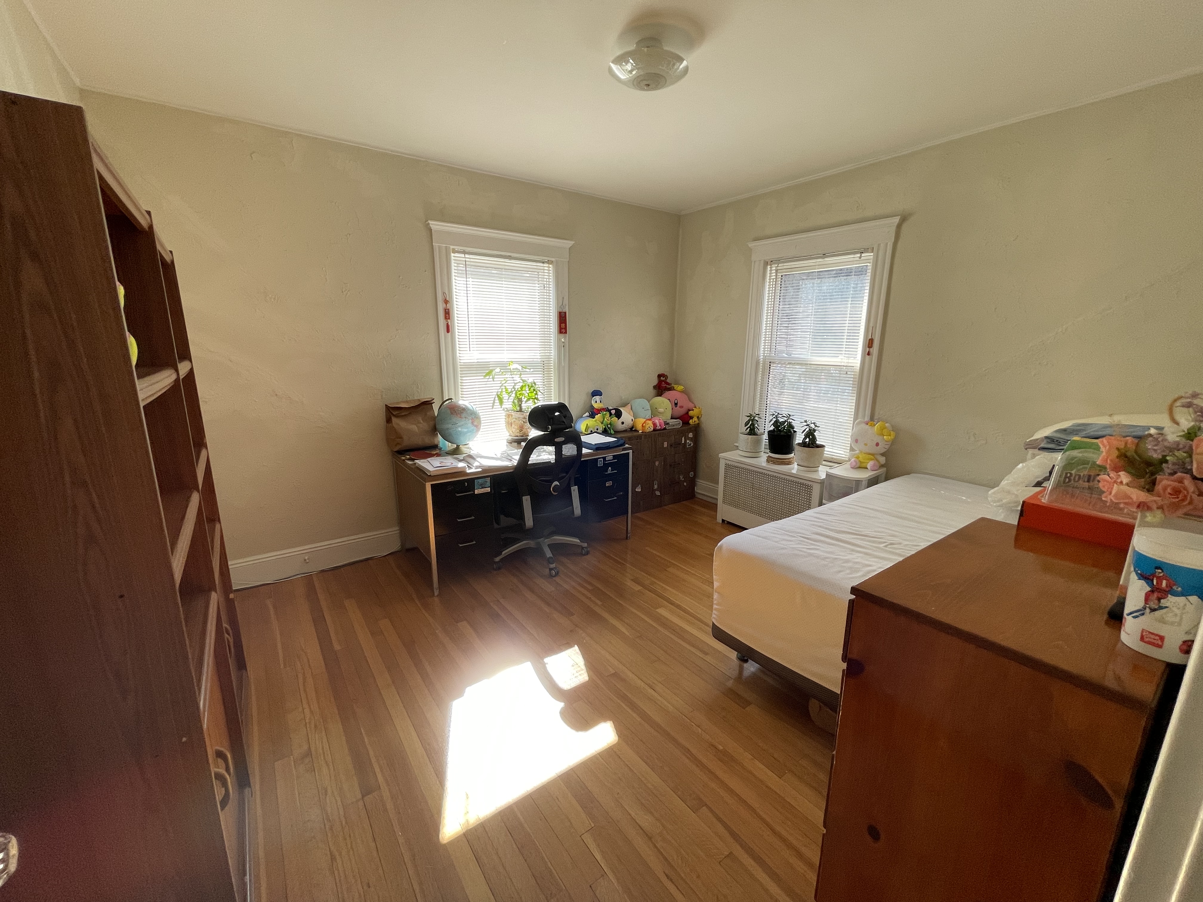 136 Columbia St, Coolidge Corner